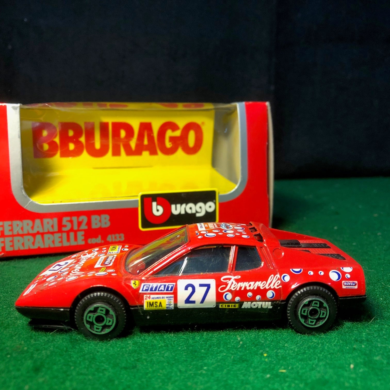 Ferrari 512 BB N 27 Ferrarelle by BBurago 1:43 (4133)