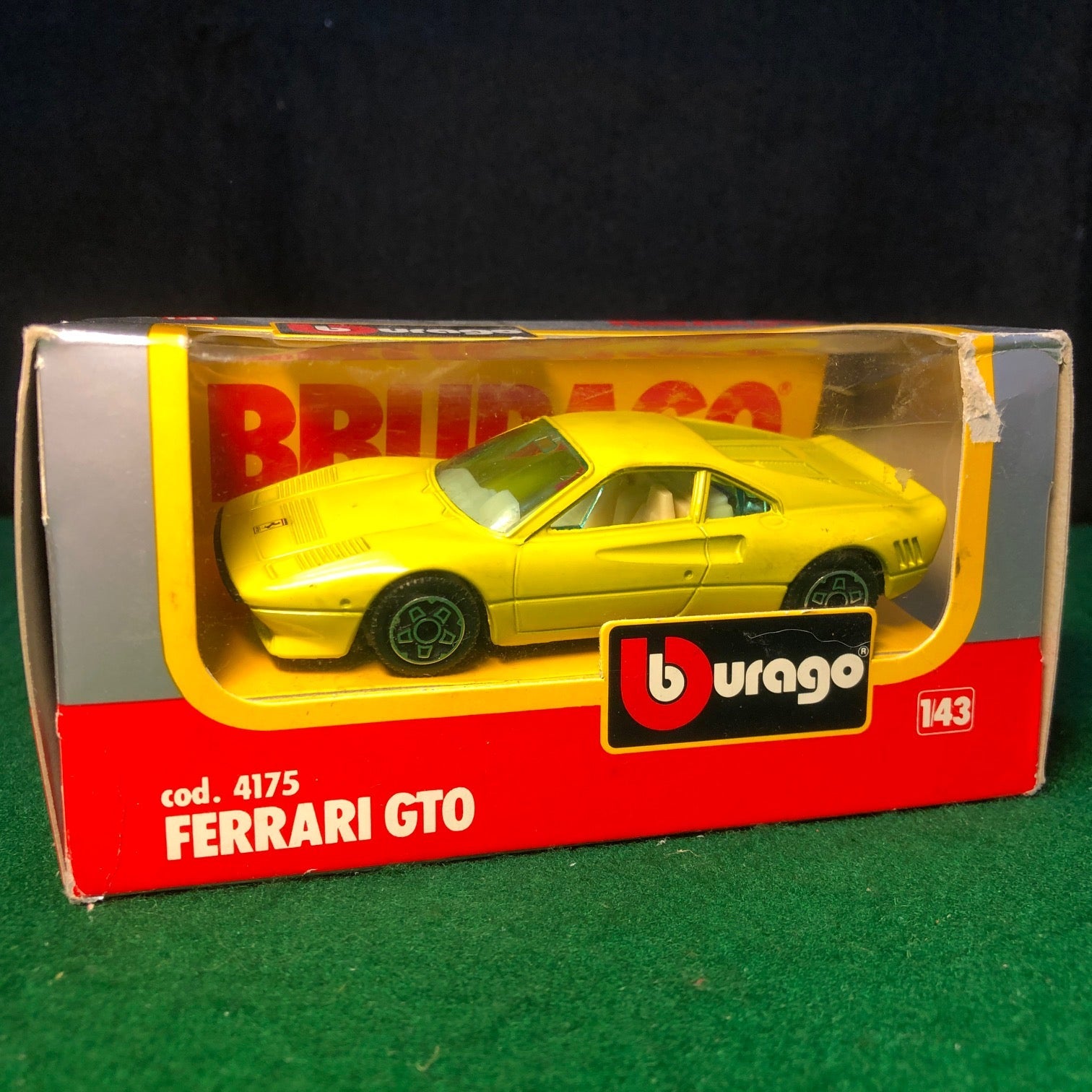 Ferrari 288 GTO Yellow by BBurago 1:43 (4175)(S Bx)