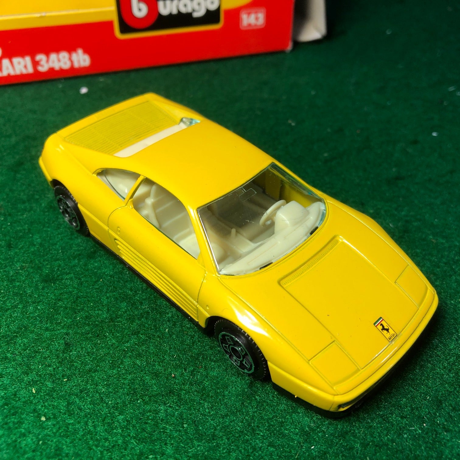 Ferrari 348tb Yellow by BBurago 1:43 (4189)(S Bx)