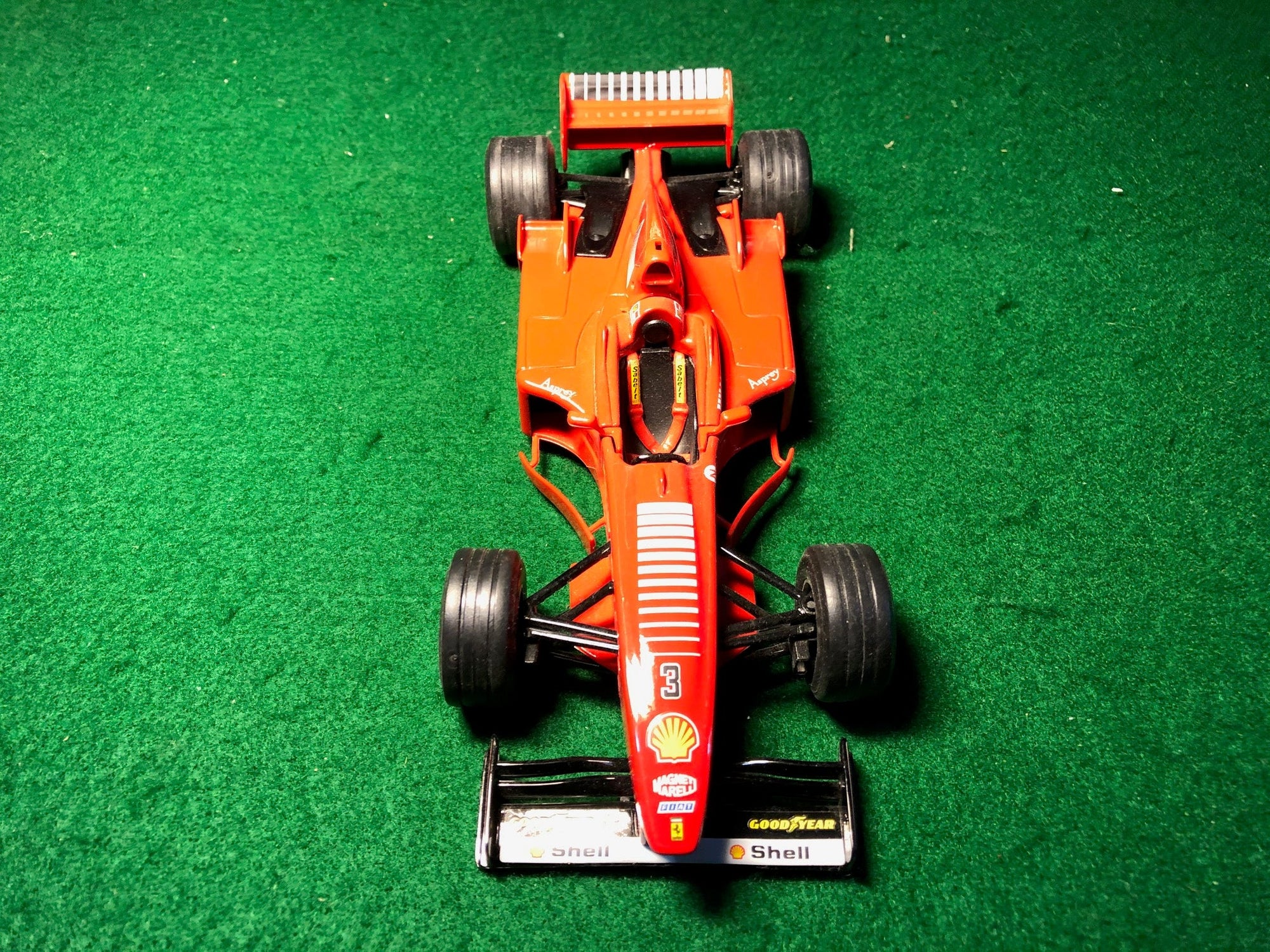 Ferrari F1 F300 Schumacher N 3 by BBurago 1:24 (6503)(No box)