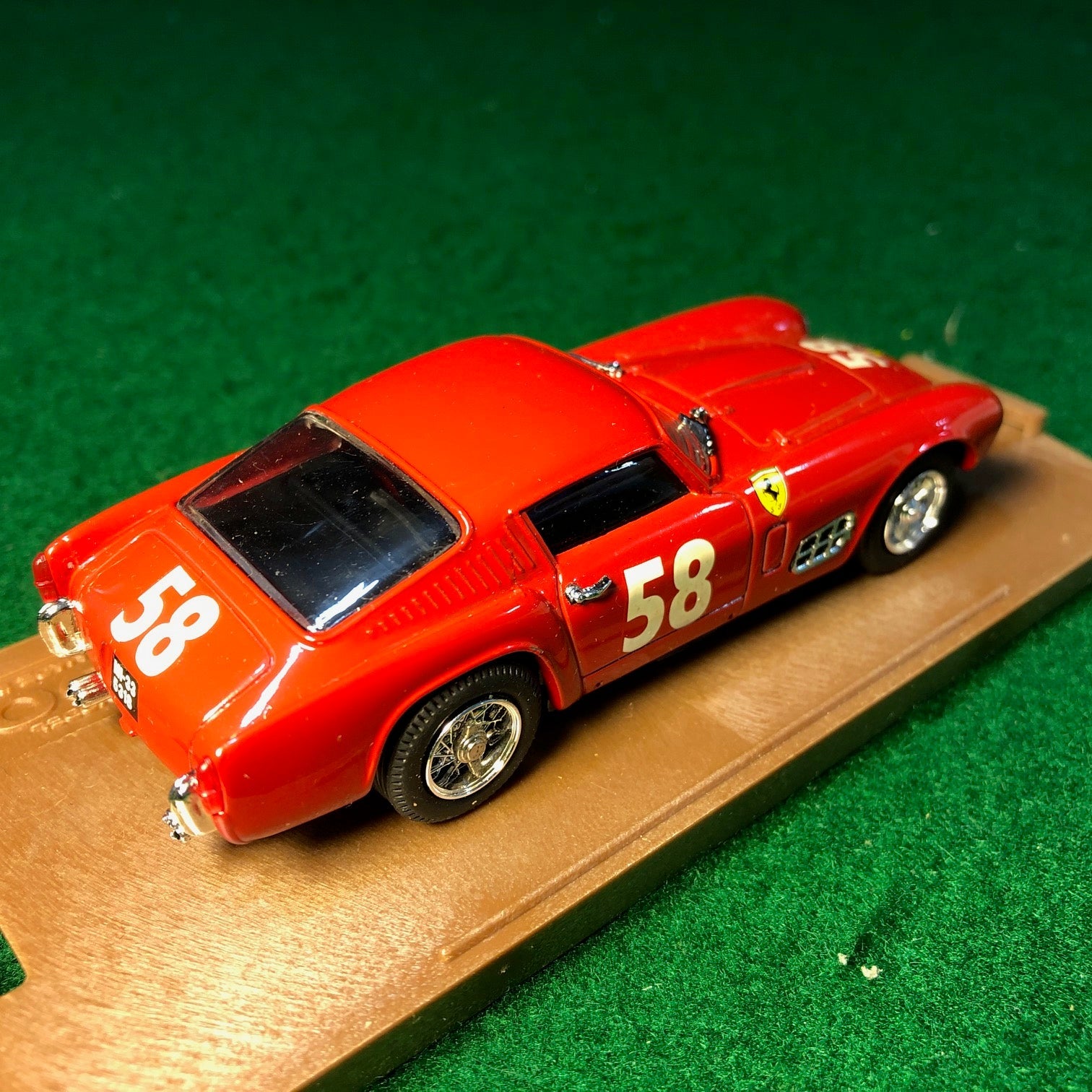Ferrari 250 GT TdF N 58 Pau 1957 by Box Model 1:43 (8407)(DC)