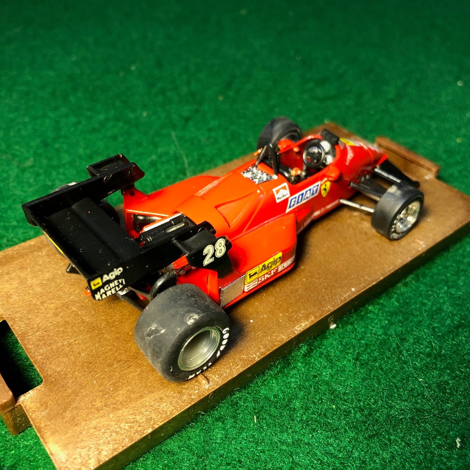 Ferrari 126 C4 1984 Rene Arnoux N 28 by Brumm (r143)(DC)