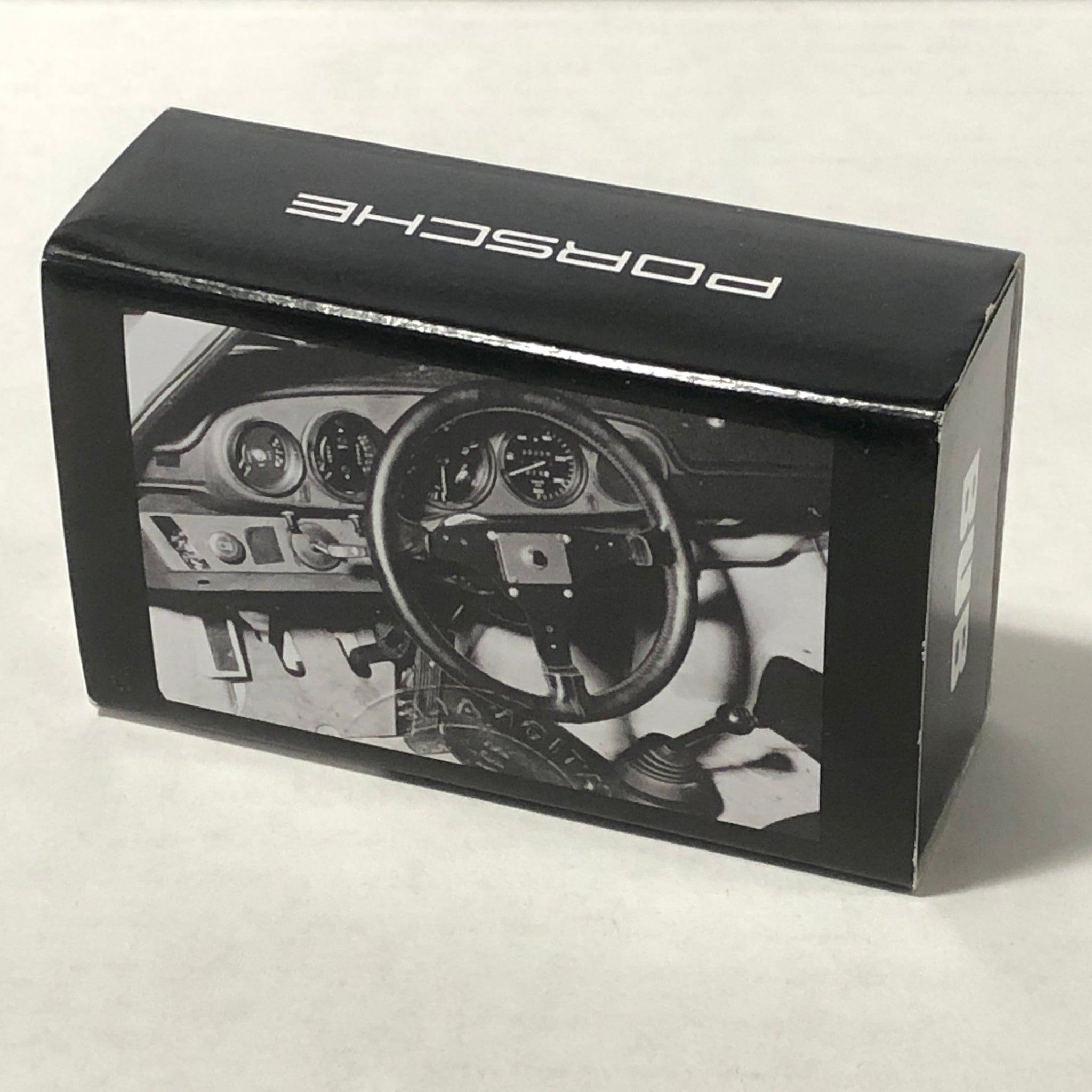 Porsche 911 Carrera RSR 3.0 Vaillant N 5 by Bub 1:87 (08650)(Ltd Ed)