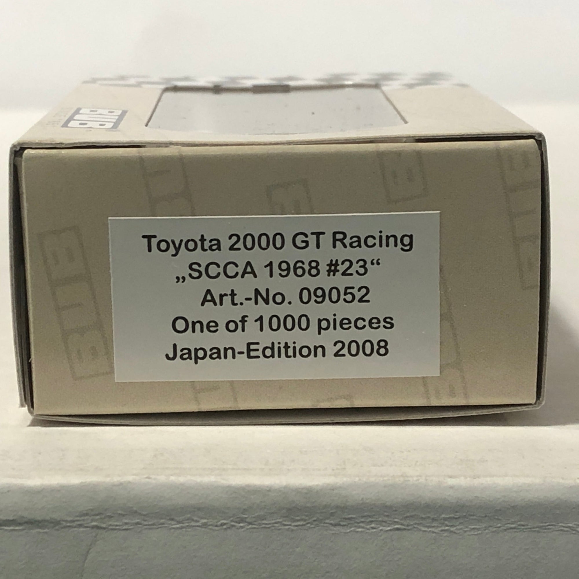 Toyota 2000 GT racing 1968 SCCA N 23 by Bub 1:87 (09052)(Ltd Ed)
