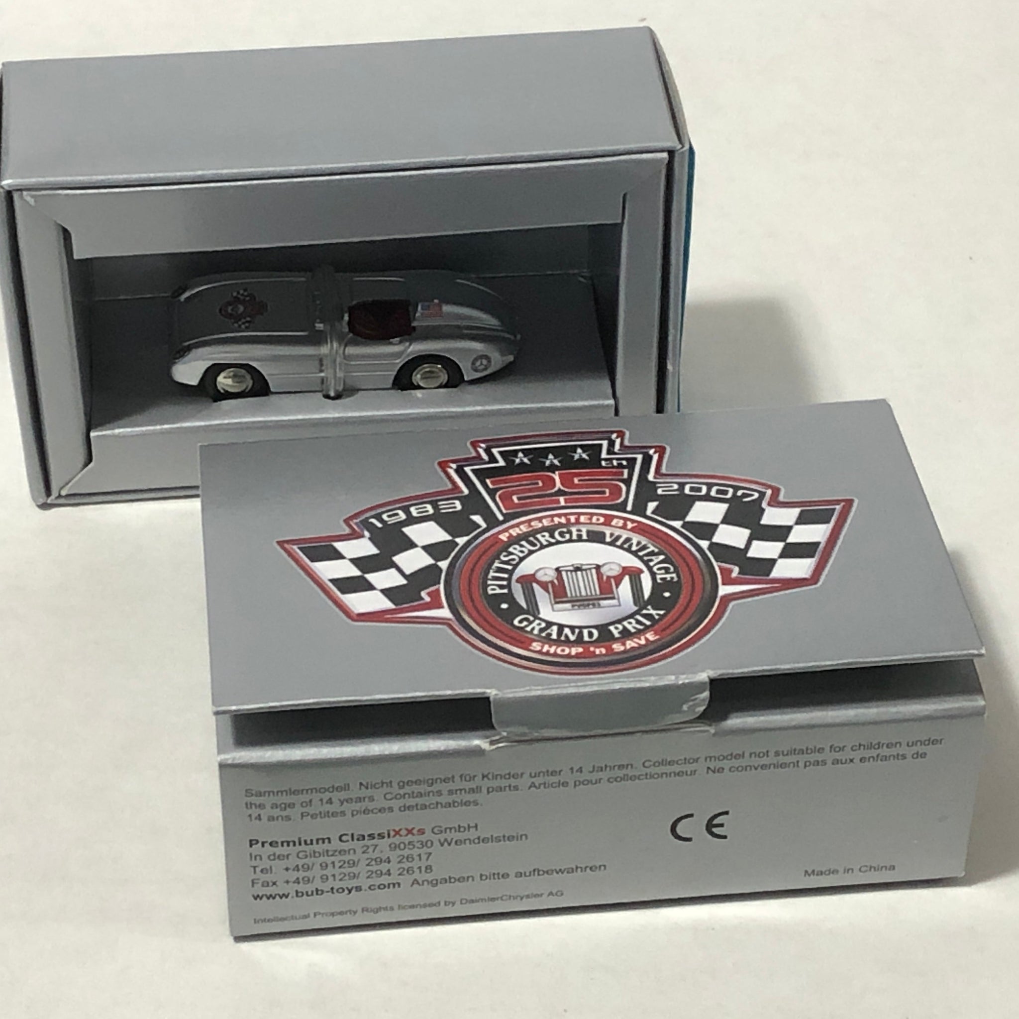 Mercedes-Benz 300 SLR 2007 PittsburghVintage Grand Prix by Bub 1:87 (Ltd Ed of 500)