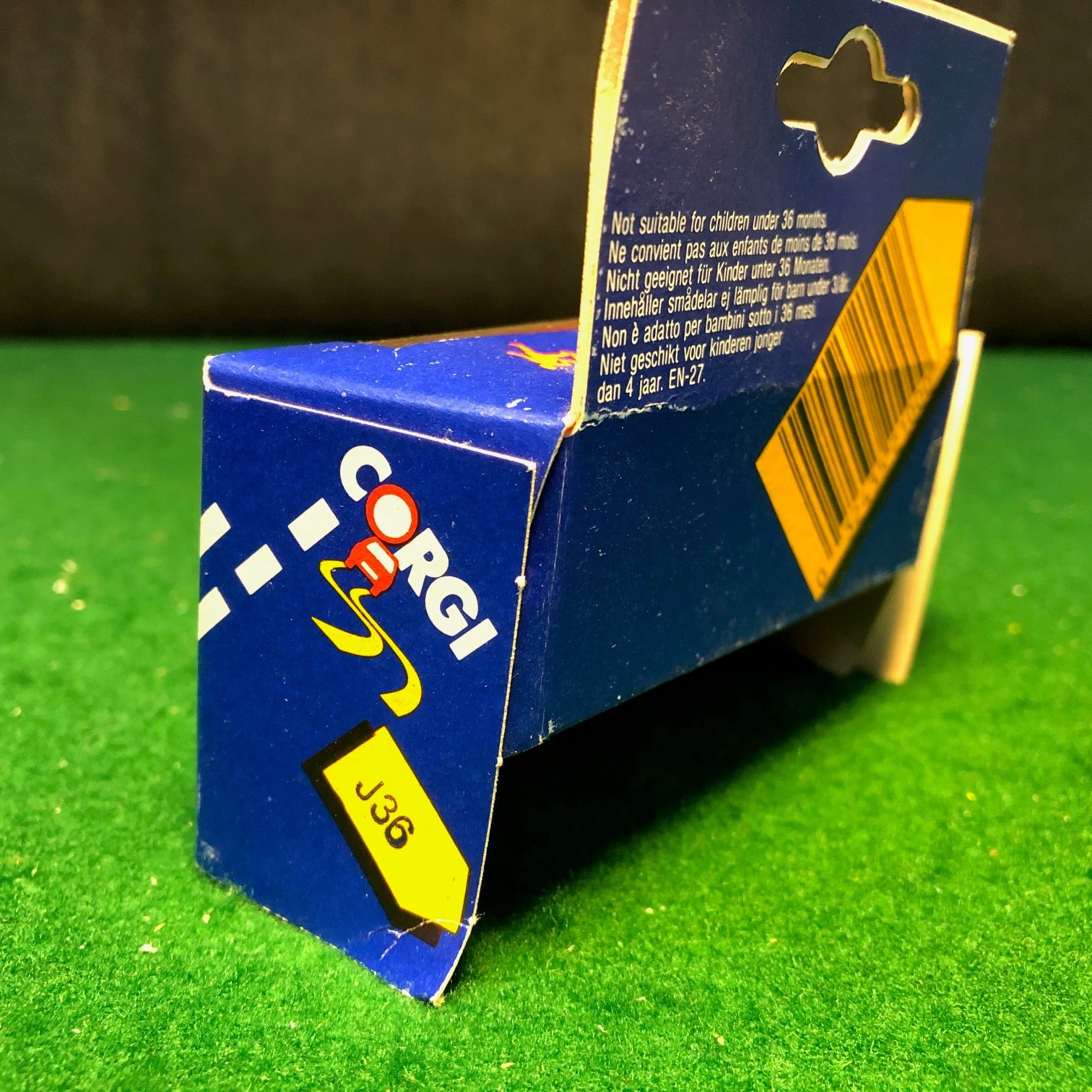 Ferrari Testarossa Red 1:55 by Corgi Toys (J36)