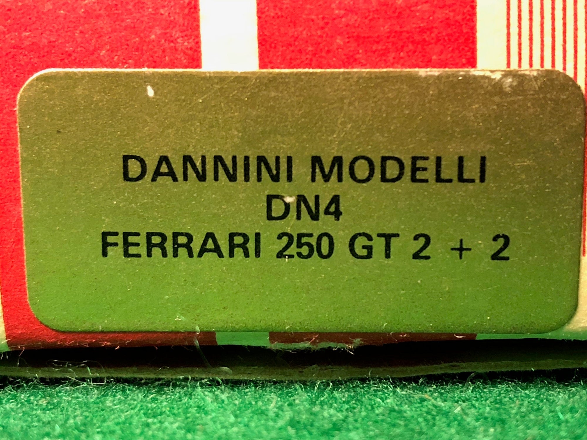 Ferrari 250 GTE 2+2 Kit by Dannini 1:43 (DN4)