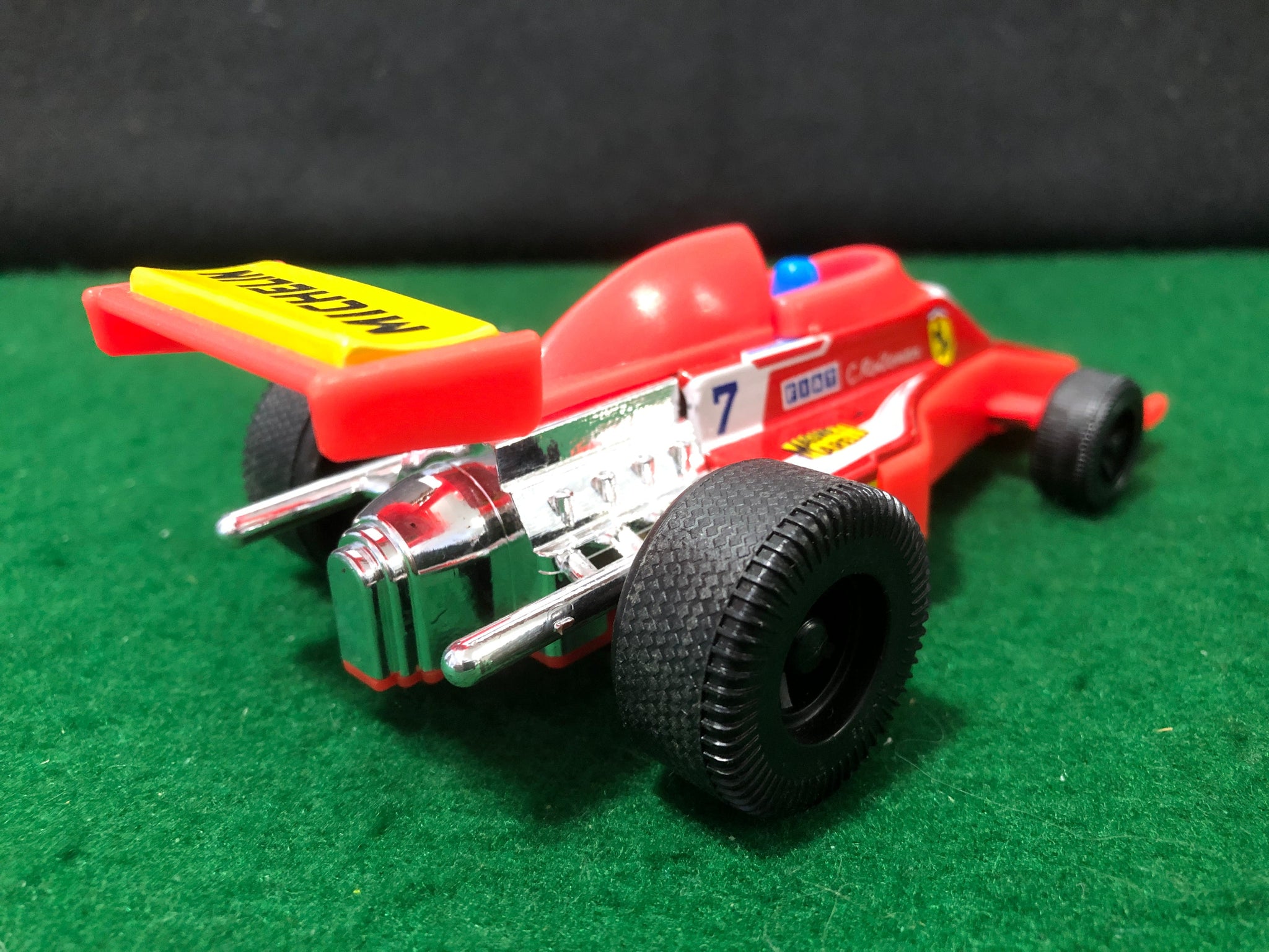 Ferrari F1 N 7 C Roiteman Motorized Tin & Plastic