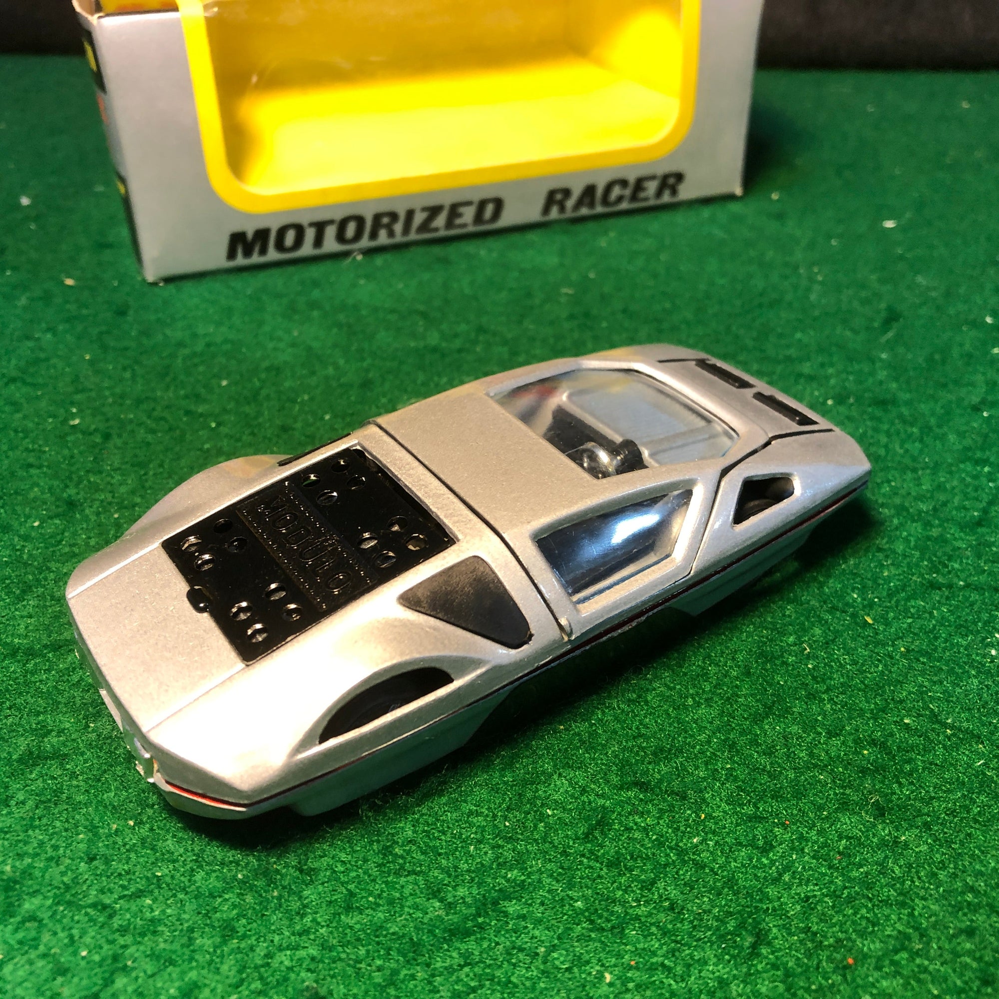 Ferrari 512 S Modulo Pininfarina Silver by Superior Racers 1:43 (SS904)