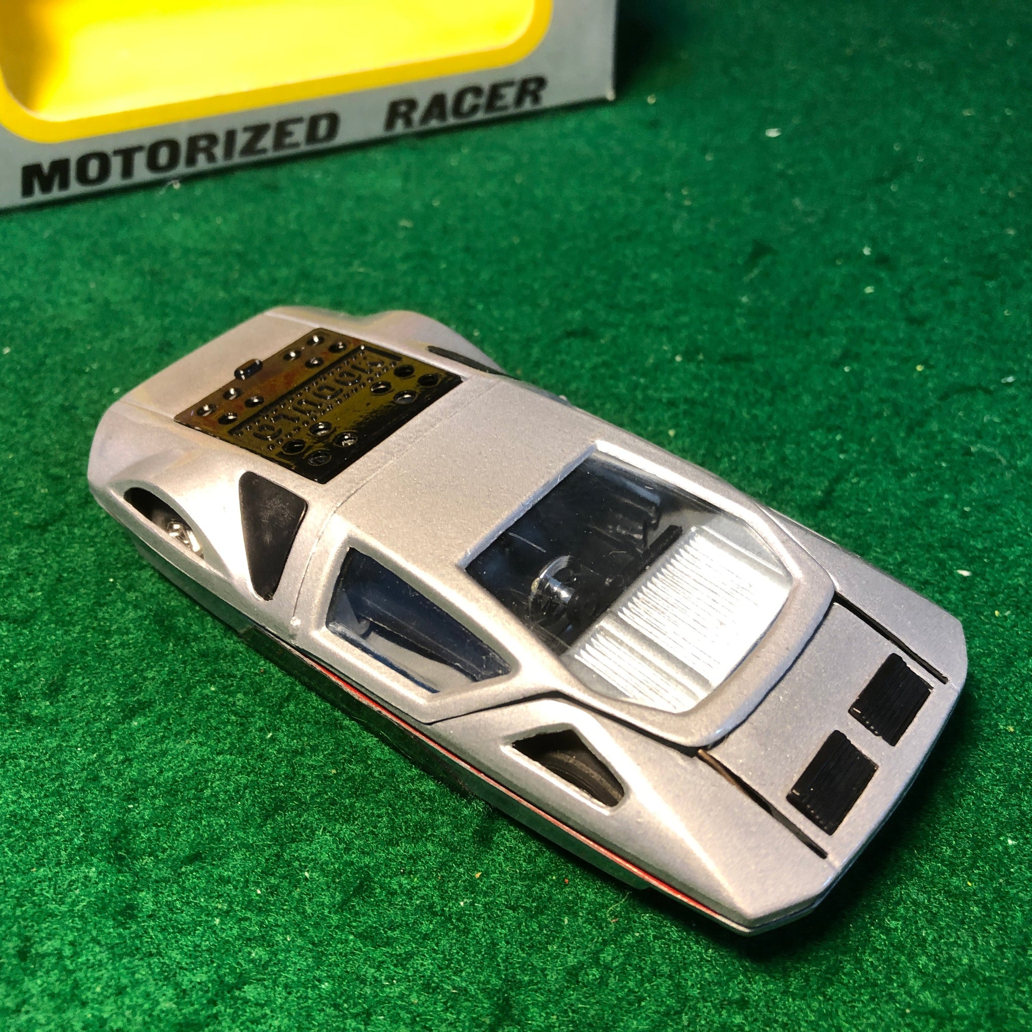 Ferrari 512 S Modulo Pininfarina Silver by Superior Racers 1:43 (SS904)
