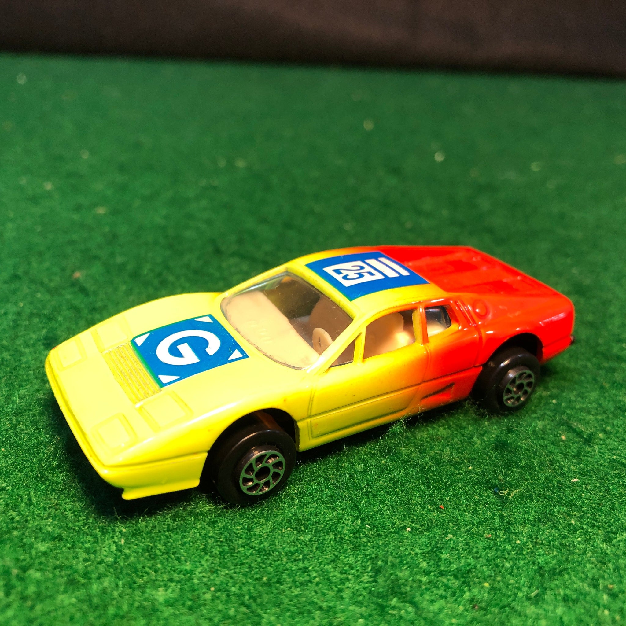 Ferrari 512 BB N 25 Red & Green 1:60 (No box)