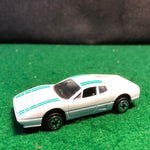 Ferrari 512 BB Pearl White & Green Stripes 1:64 (No box)