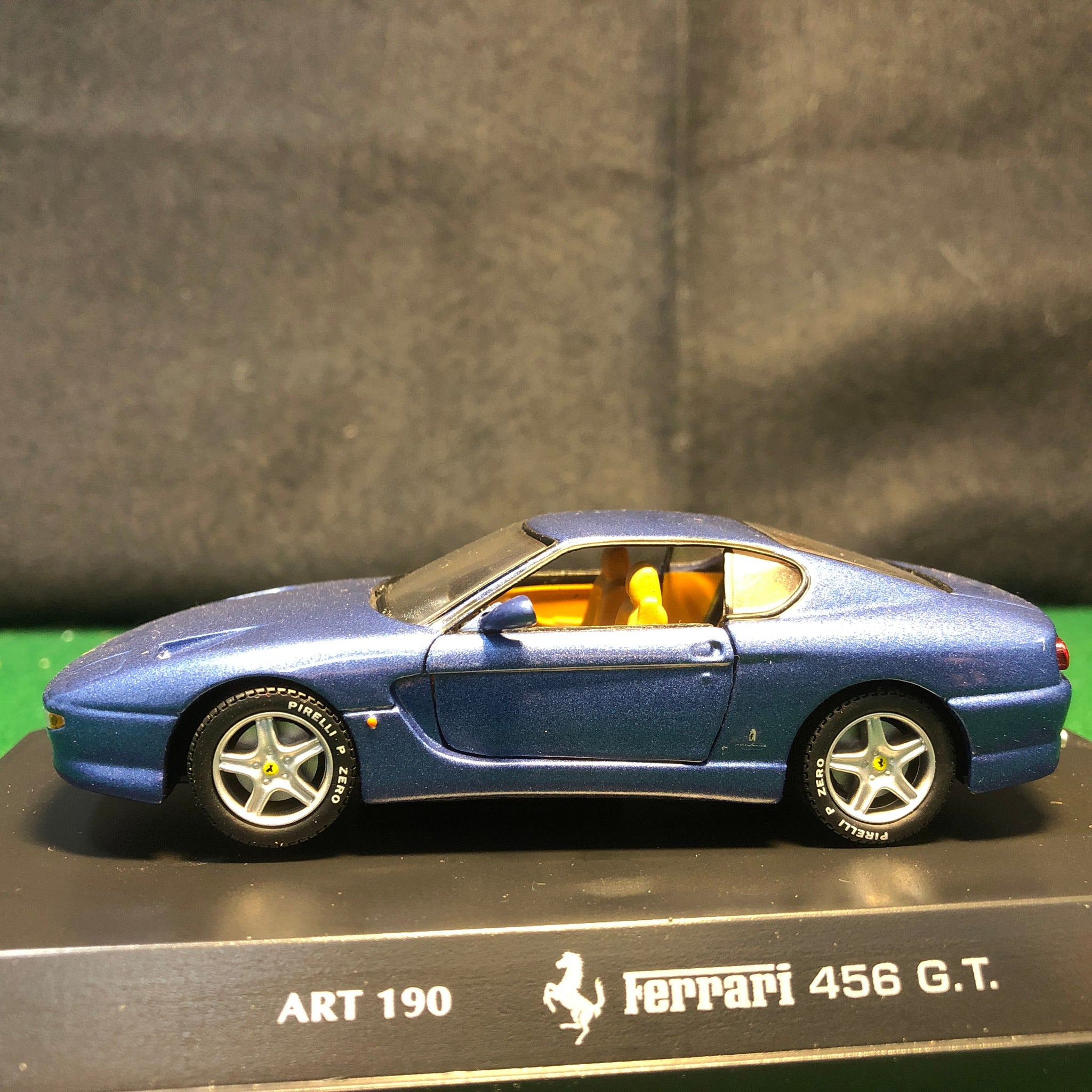 Ferrari 456 GT 2+2 Metallic Blue by DetailCars 1:43 (190)