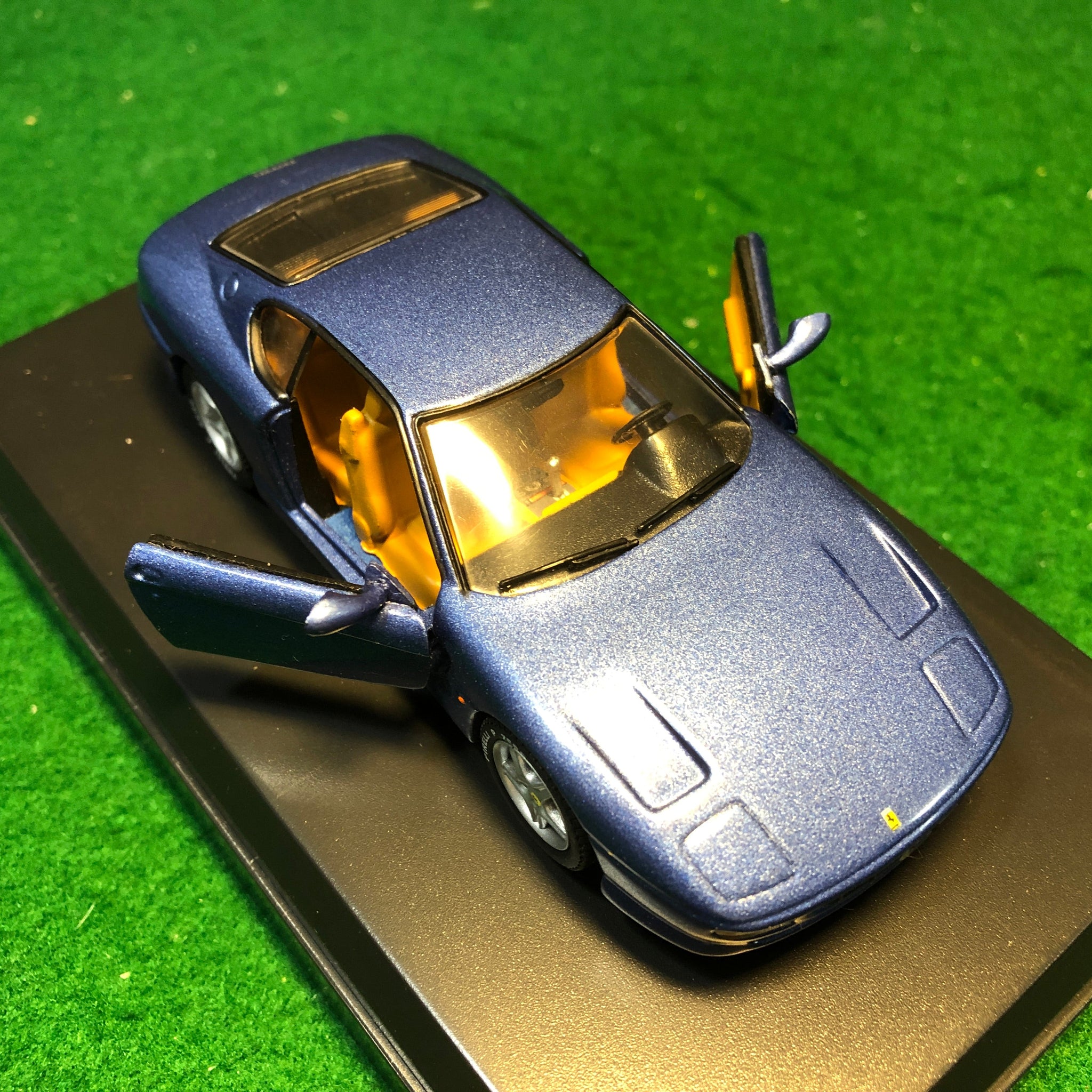 Ferrari 456 GT 2+2 Metallic Blue by DetailCars 1:43 (190)