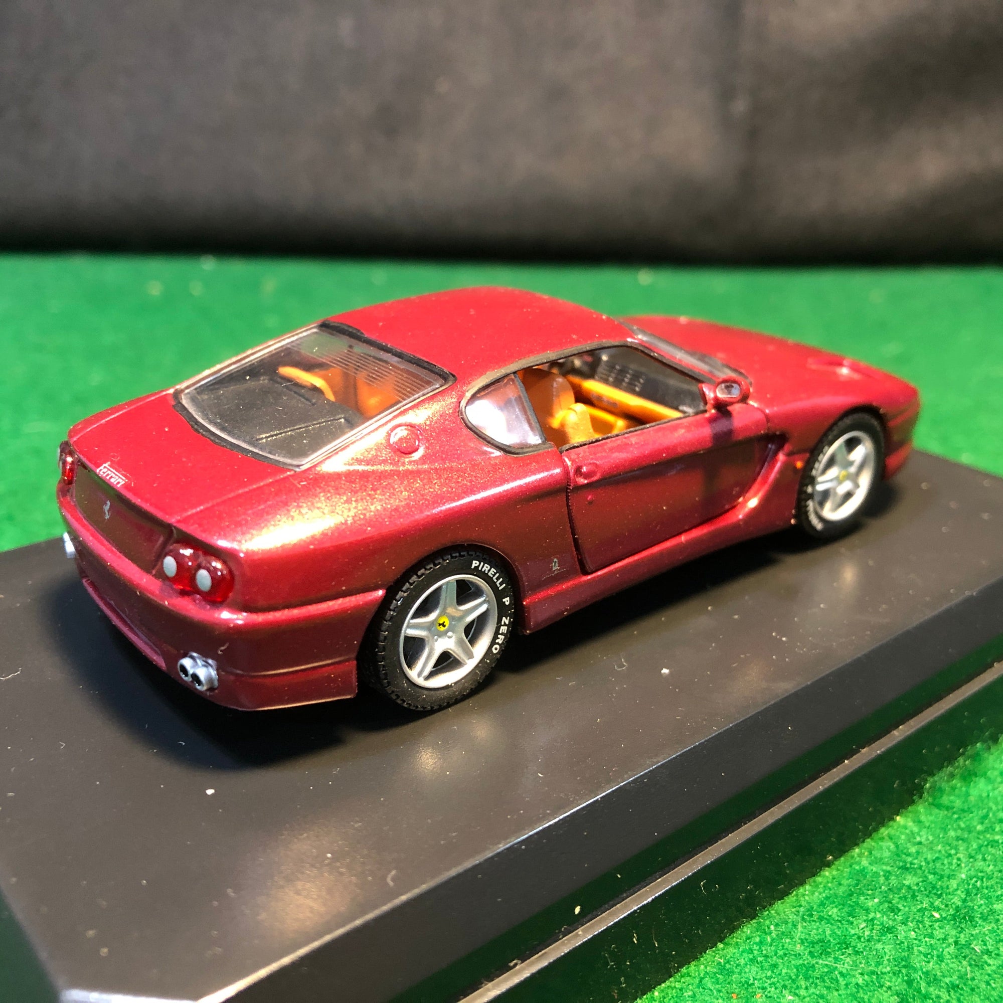 Ferrari 456 GT 2+2 Metallic Red by DetailCars 1:43 (191)