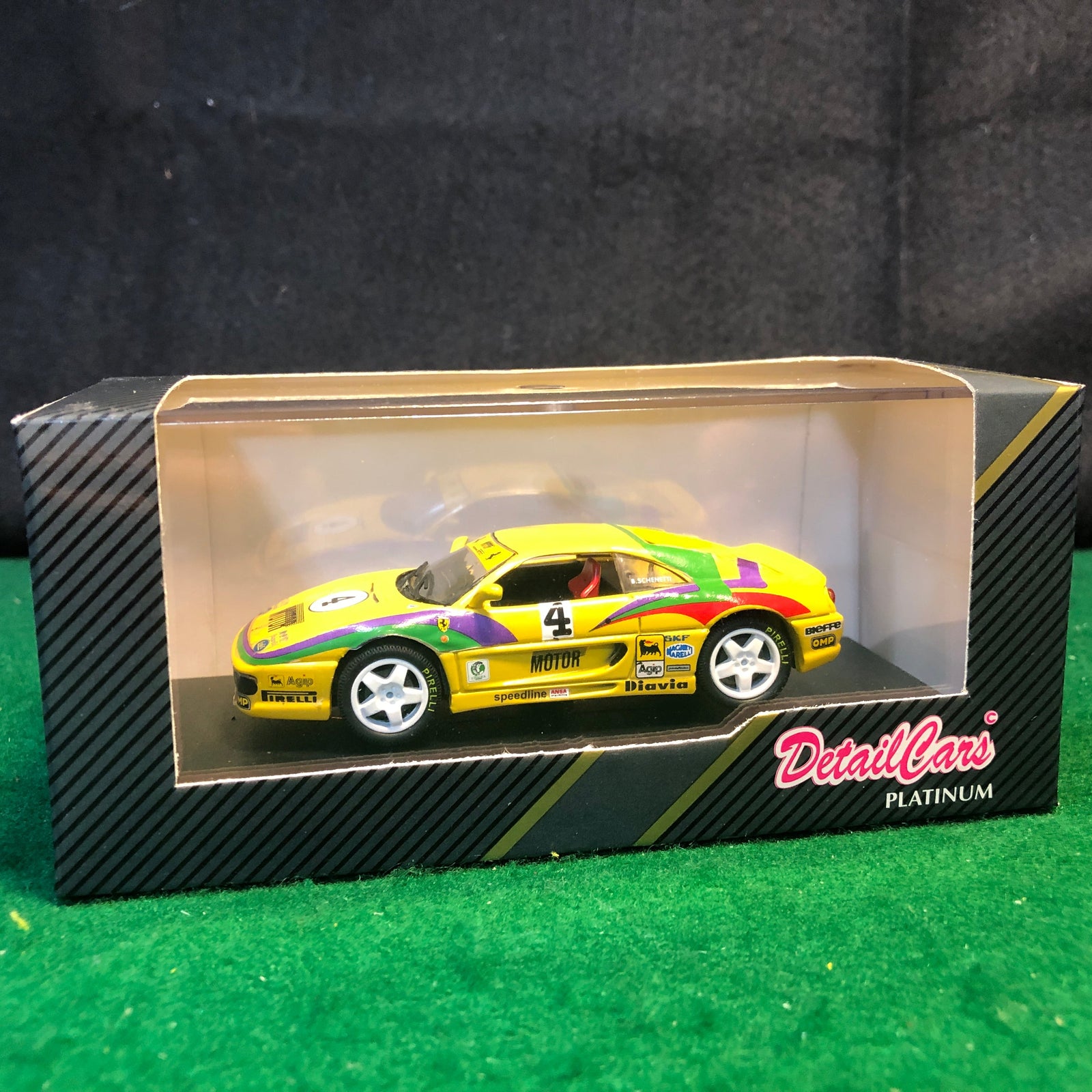 Ferrari F355 GT/Challenge N 4 by DetailCars 1:43 (401)