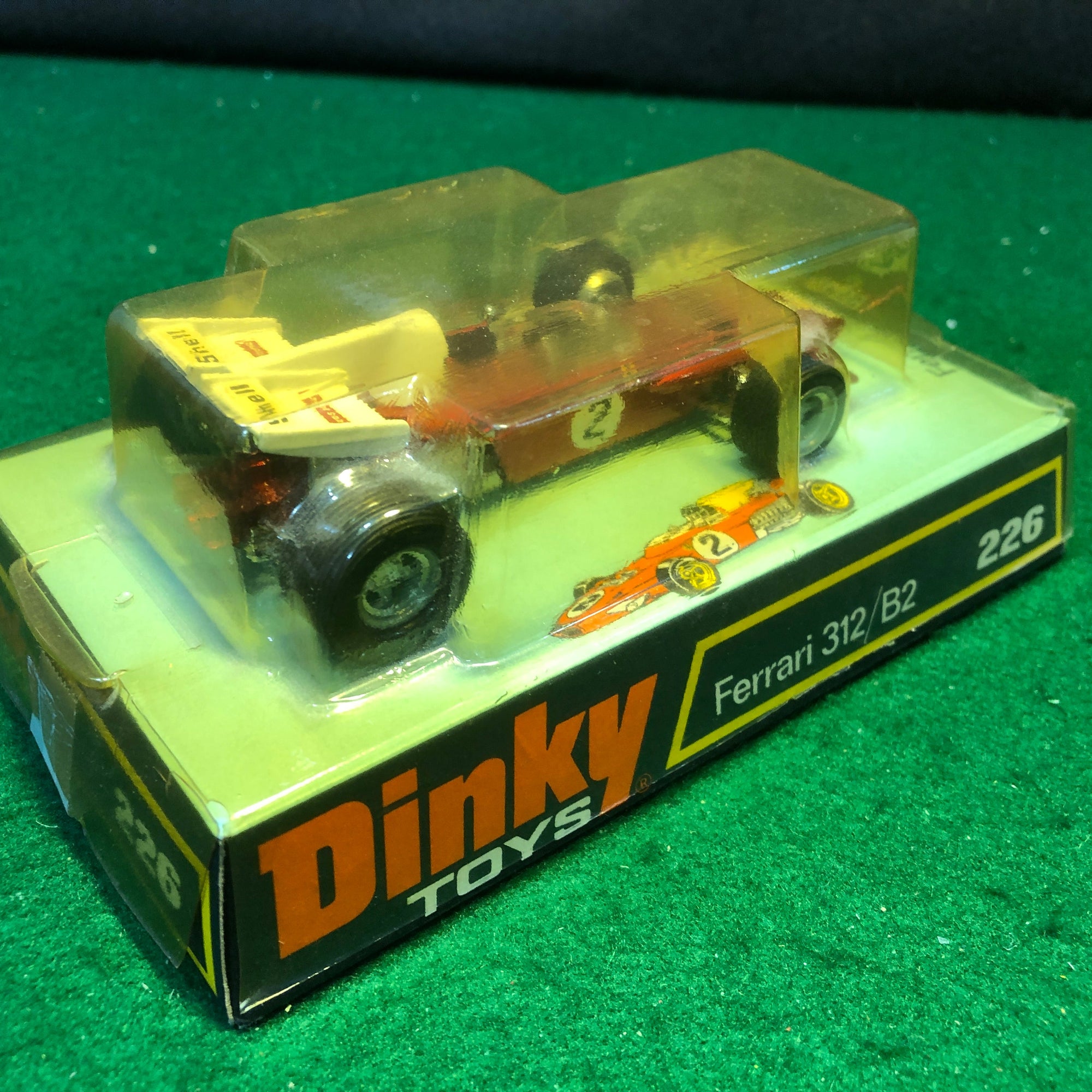 Ferrari 312 B2 F1 N 2 by Dinky / Meccano 1:36 (226)