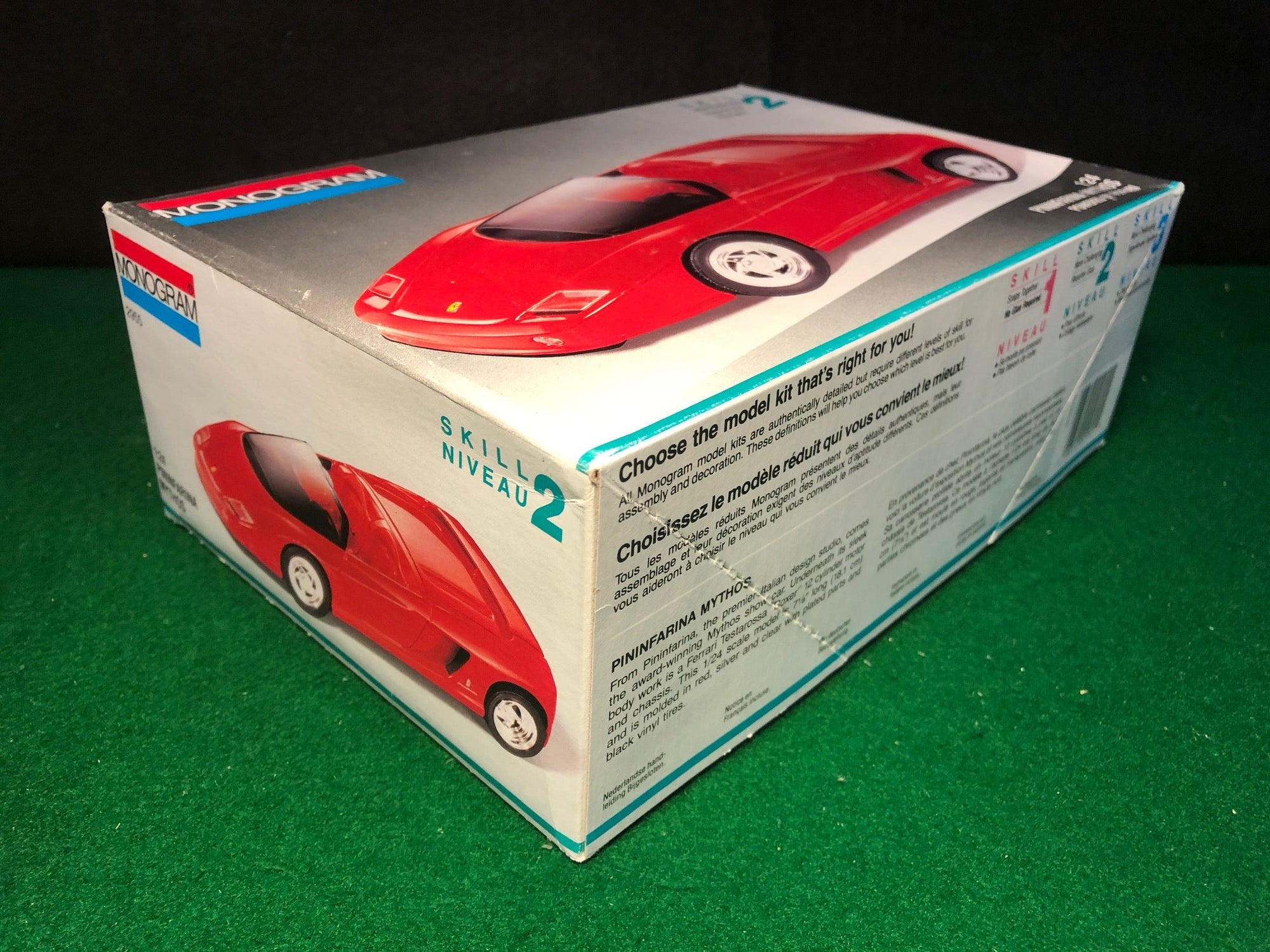 Ferrari Mythos Pininifarina by Monogram 1:24 (2955)