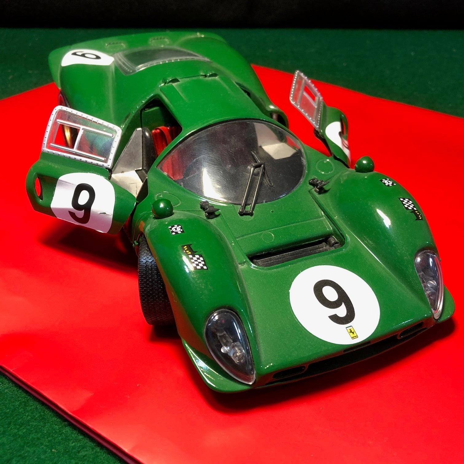 Ferrari 412 P4 N 9 1967 1000 Km Spa by Eagle's Race 1:18 (303800)(No box)