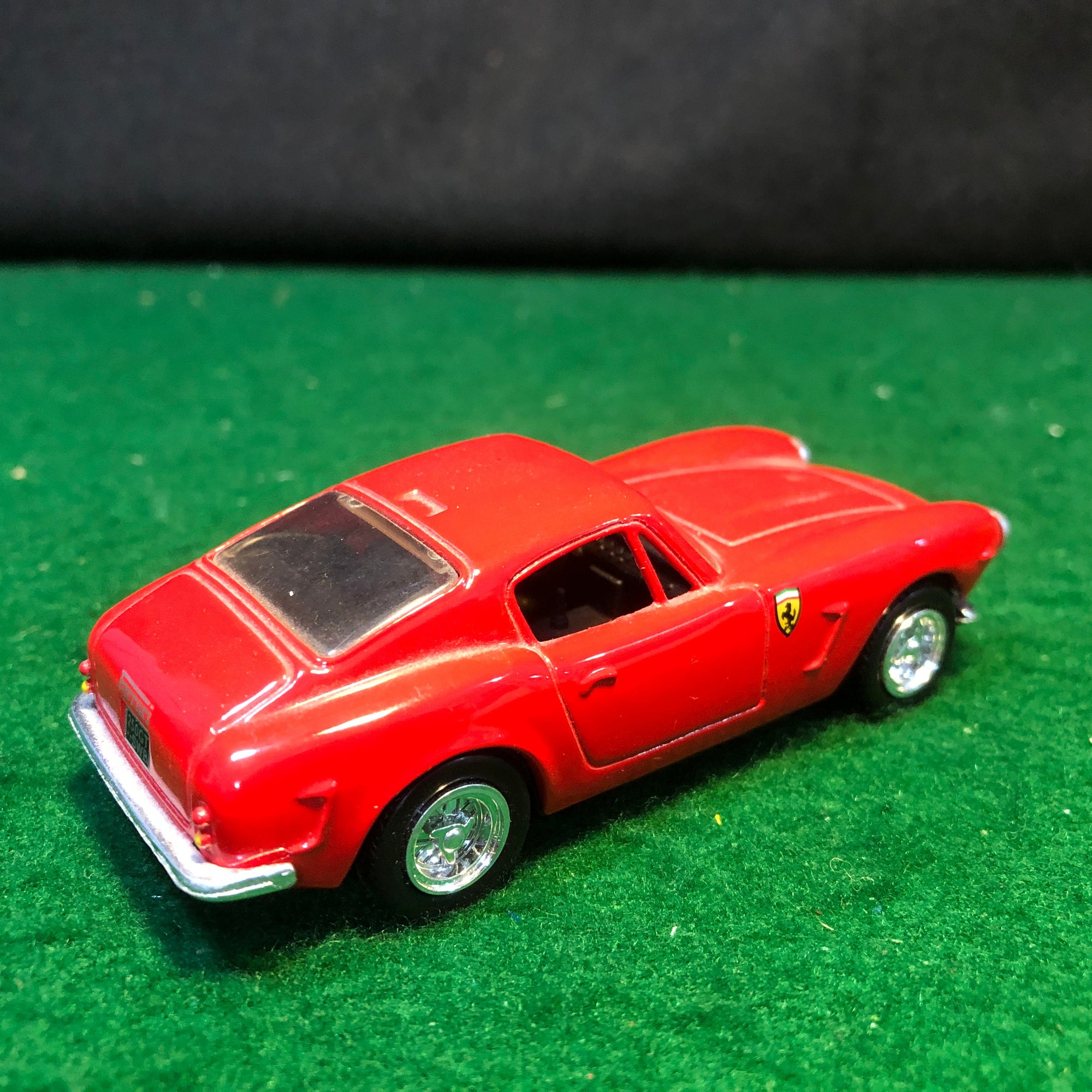 Ferrari 250 GT SWB Berlinetta Red by Ertl 1:43 (2853)(No box)