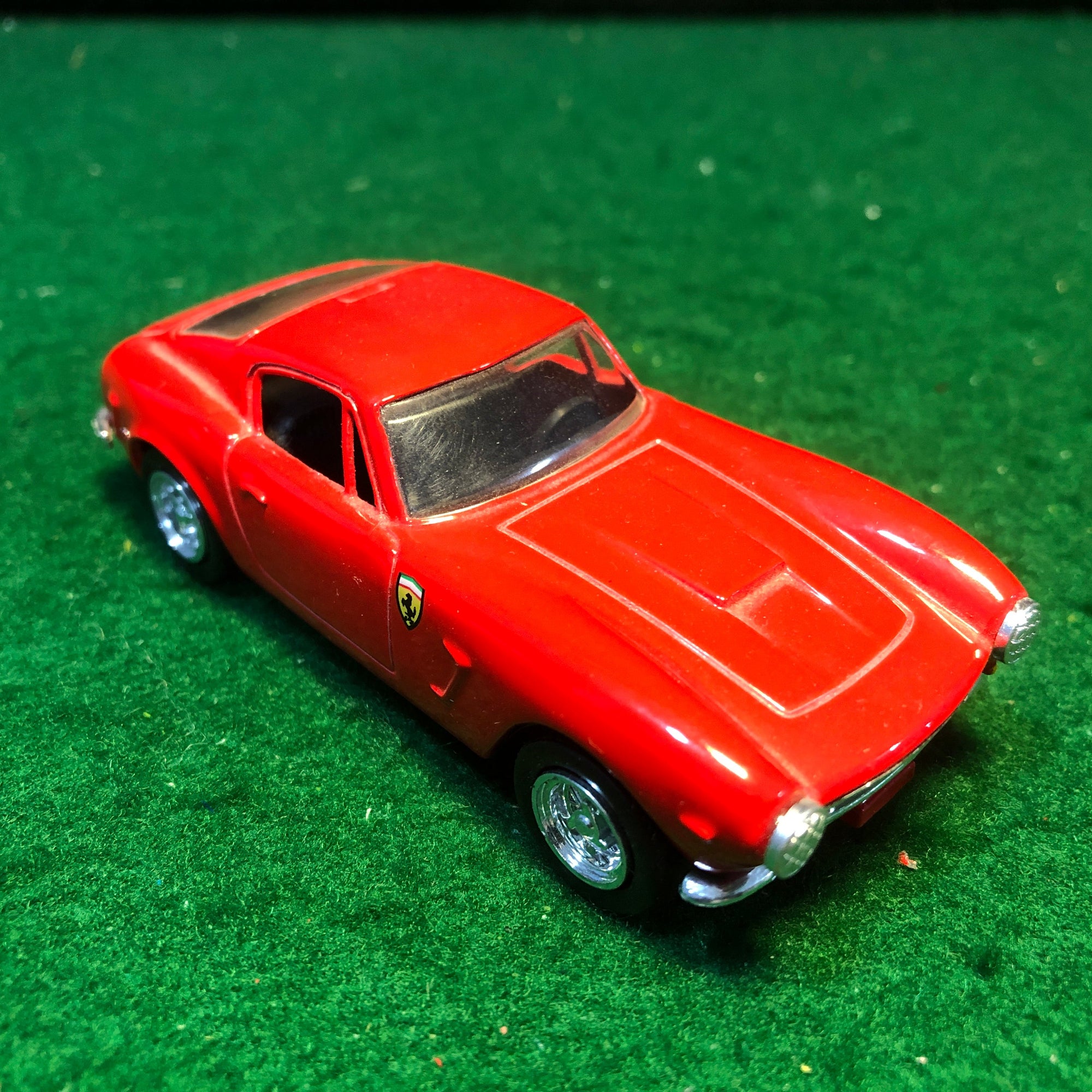 Ferrari 250 GT SWB Berlinetta Red by Ertl 1:43 (2853)(No box)
