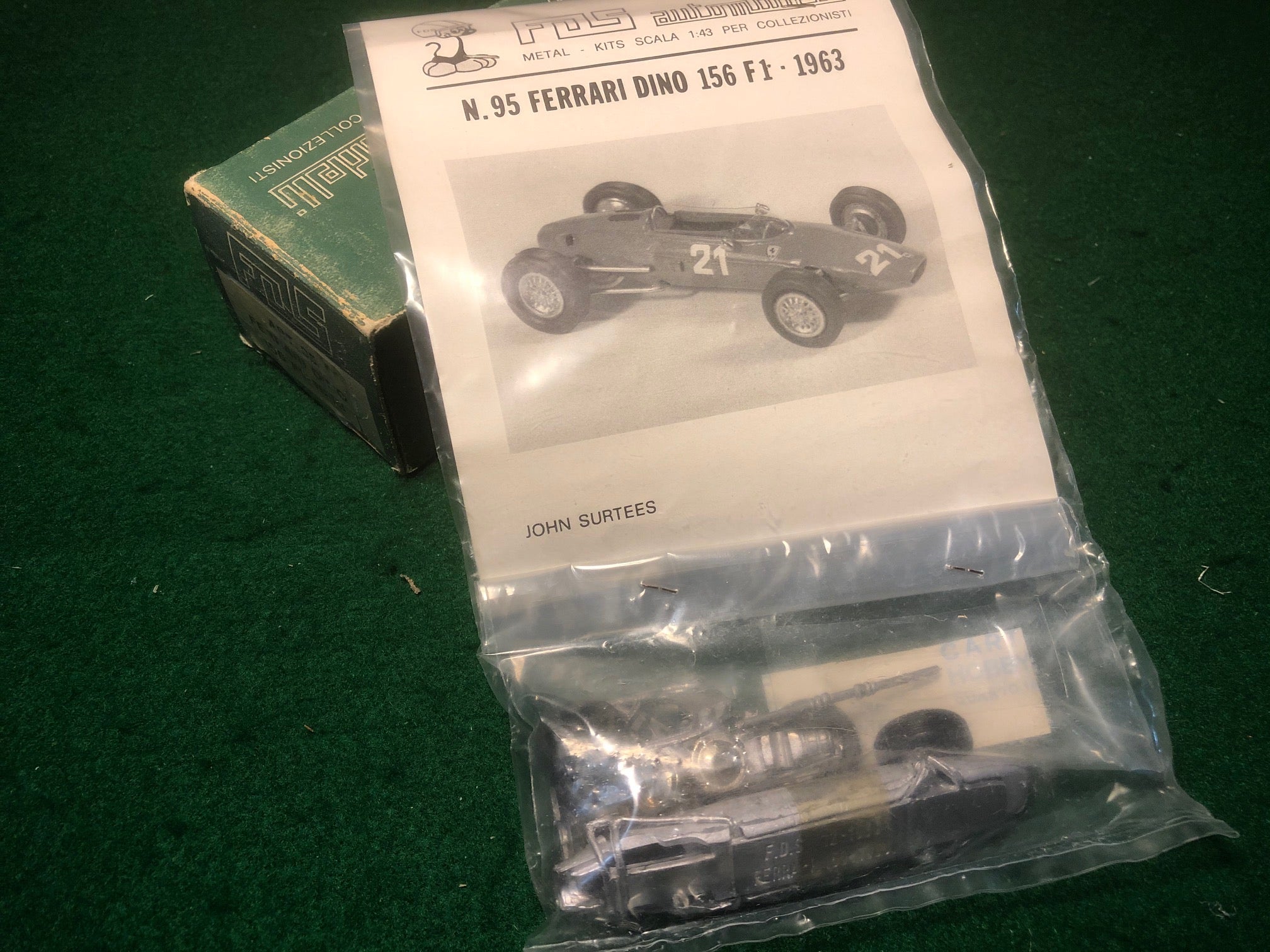 Ferrari Dino 156 F1 1963 N 21 John Surtees by FDS 1:43 (95)