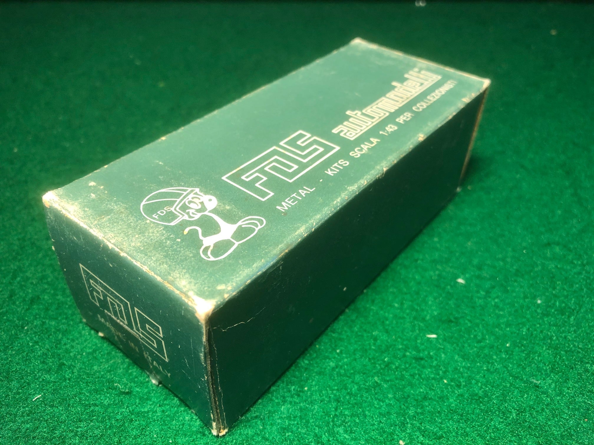 Ferrari Dino 156 F1 1963 N 21 John Surtees by FDS 1:43 (95)