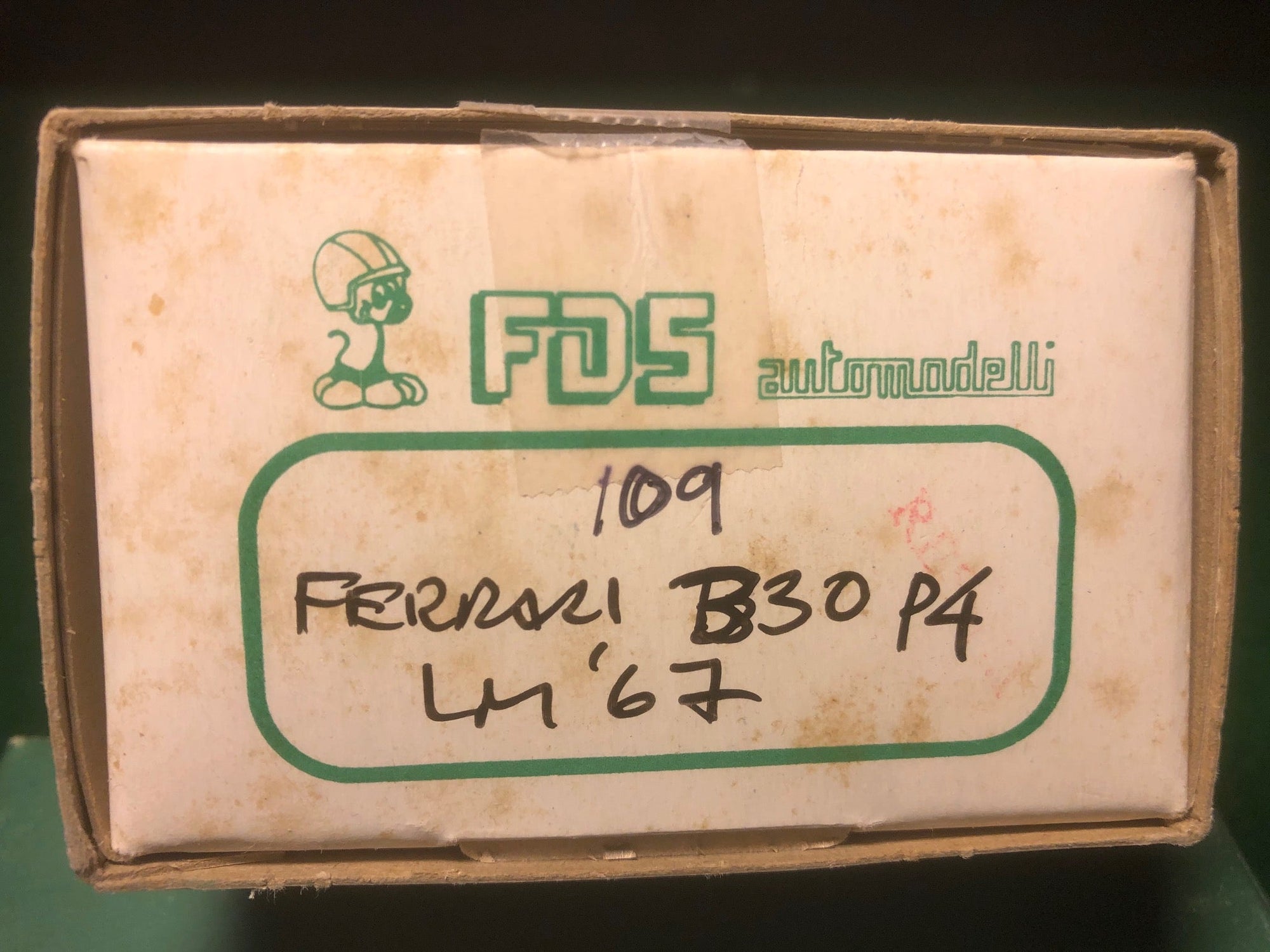 Ferrari 330 P4 Le Mans 1967 Amon-Vaccarella N 20 by FDS 1:43 (109)