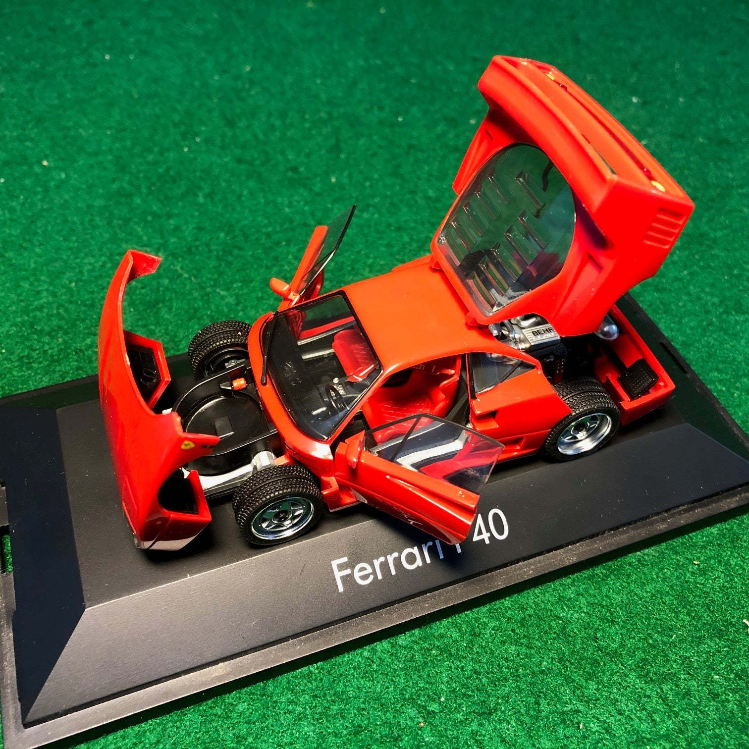 Ferrari F40 Red by Herpa 1:43 (01000)(No box)