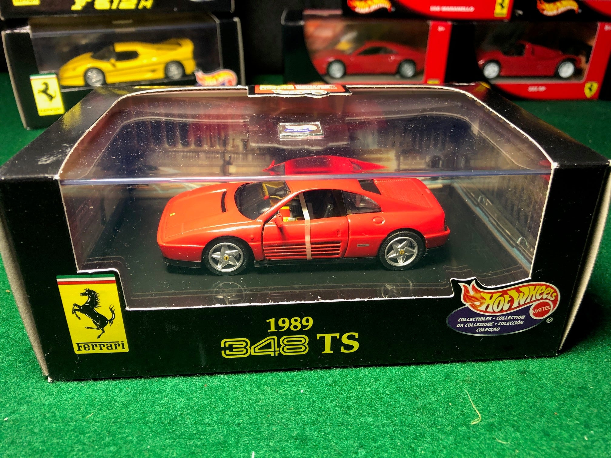 Ferrari 348 TS Red by HotWheels 1:43 (22174)