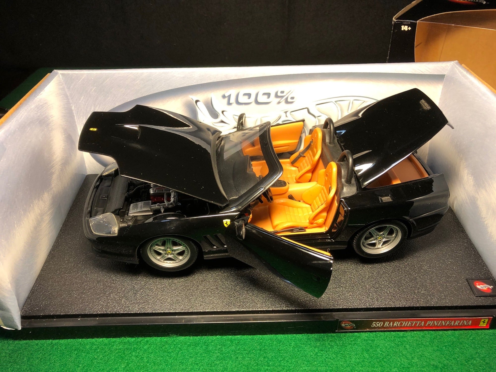 Ferrari 550 Barchetta Pininfarina Black by HotWheels 1:18 (54597)