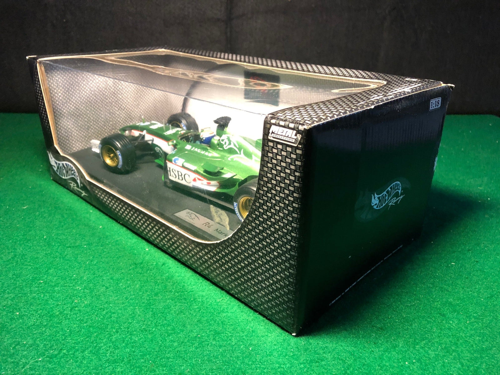 Jaguar R4 2003 F1 Mark Weber by HotWheels 1:18 (B1025)