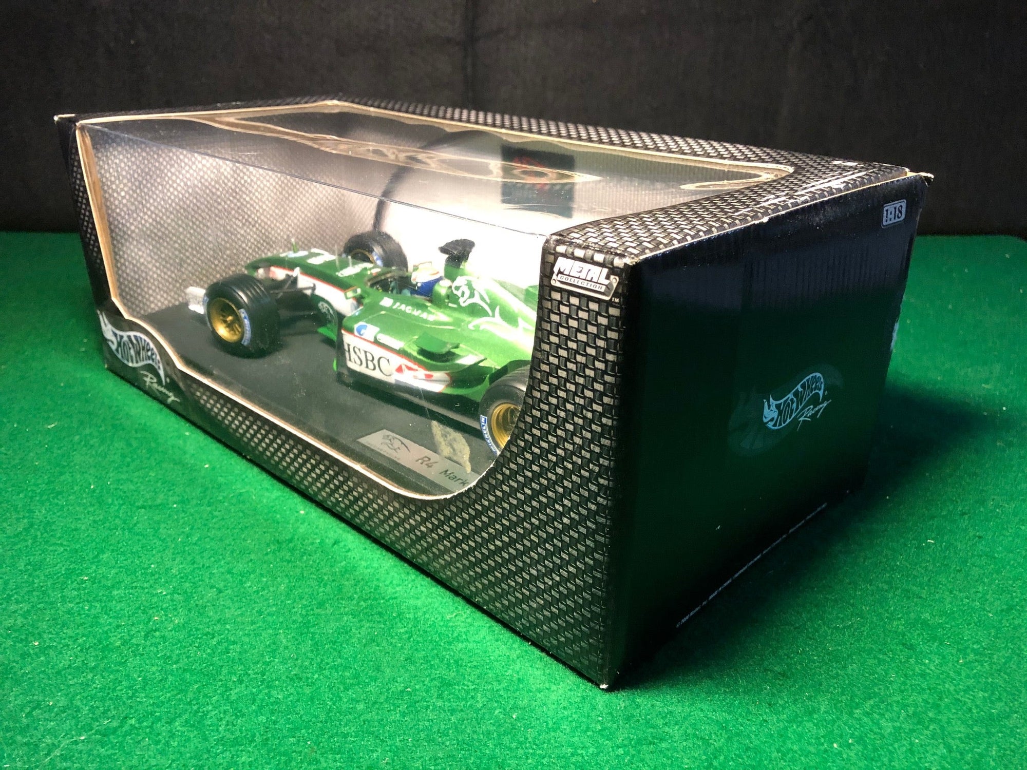 Jaguar R4 2003 F1 Mark Weber by HotWheels 1:18 (B1025)