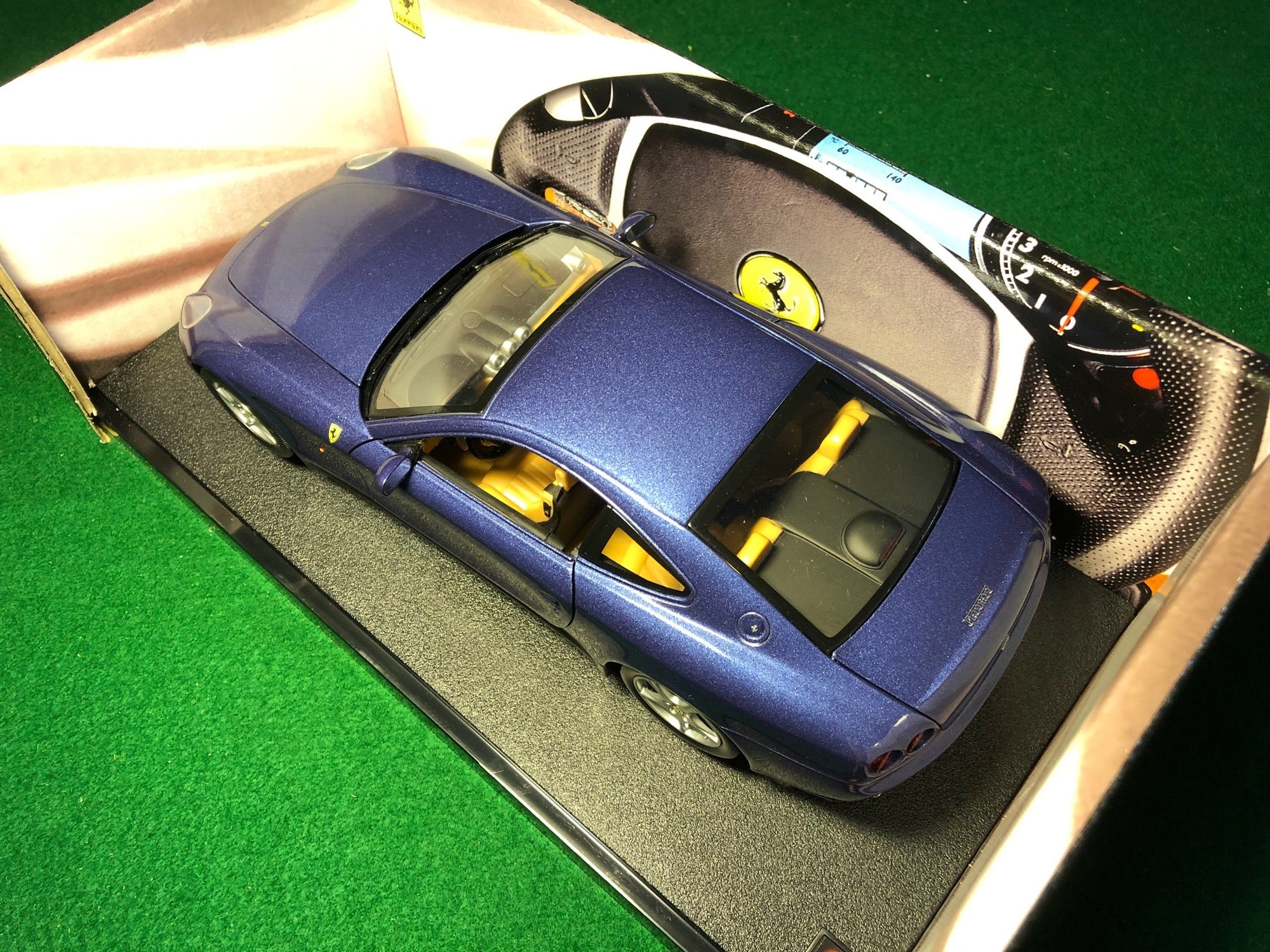Ferrari 612 Scaglietti Metallic Blue by HotWheels 1:18 (C7522)