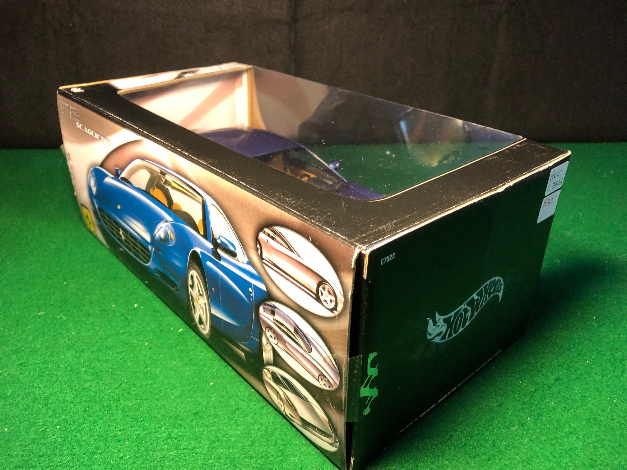 Ferrari 612 Scaglietti Metallic Blue by HotWheels 1:18 (C7522)