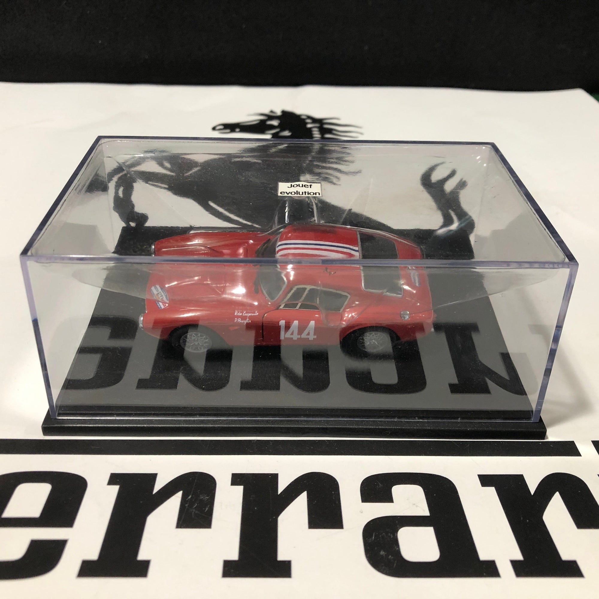 Ferrari 250 GT SWB Berlinetta N 144 by Jouef 1:43 (1034)