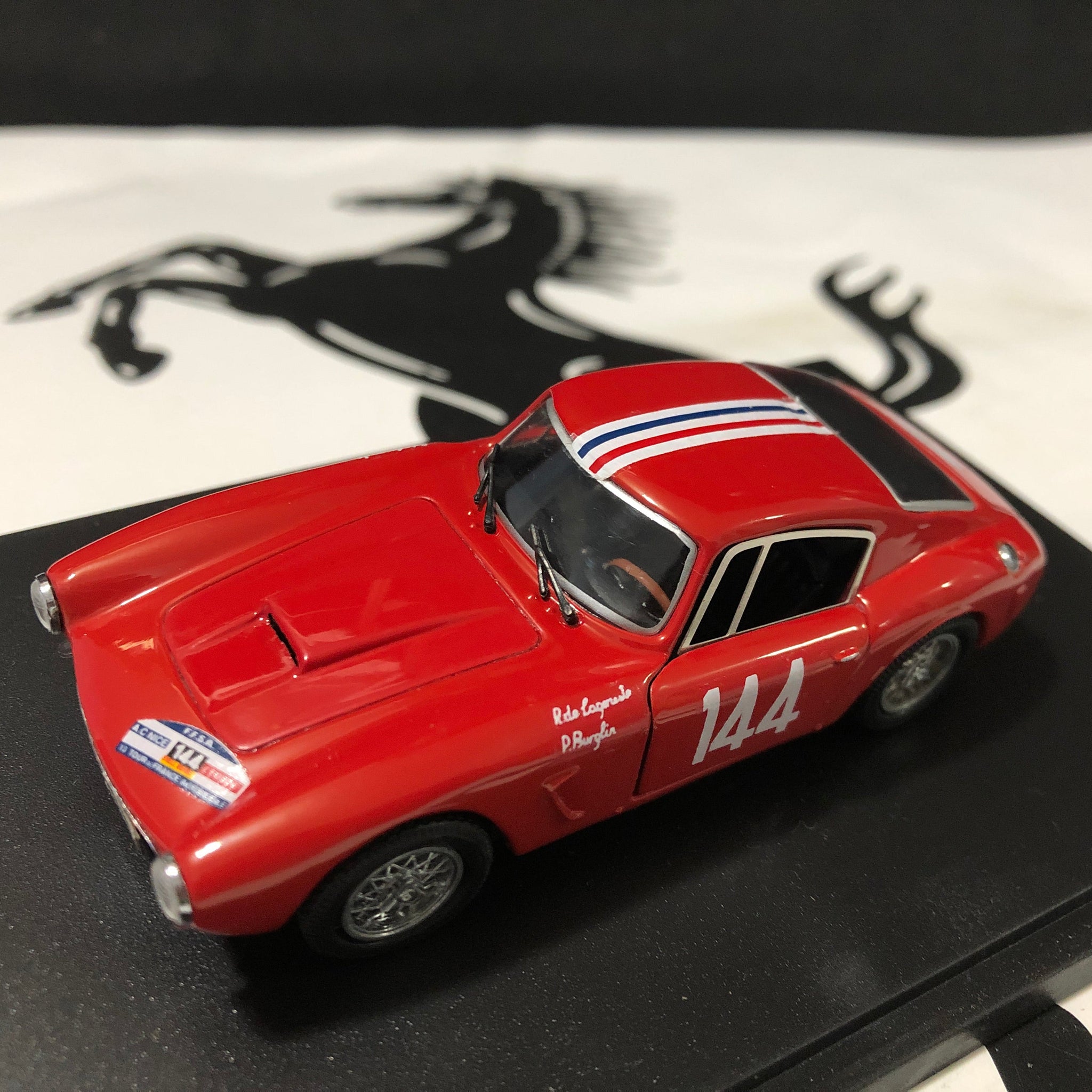 Ferrari 250 GT SWB Berlinetta N 144 by Jouef 1:43 (1034)