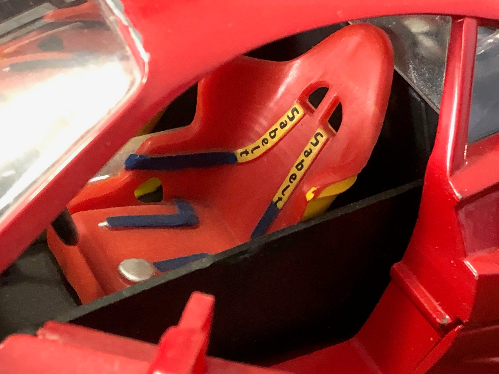 Ferrari GTO Evoluzione by Jouef 1:18 (3001)(No box)