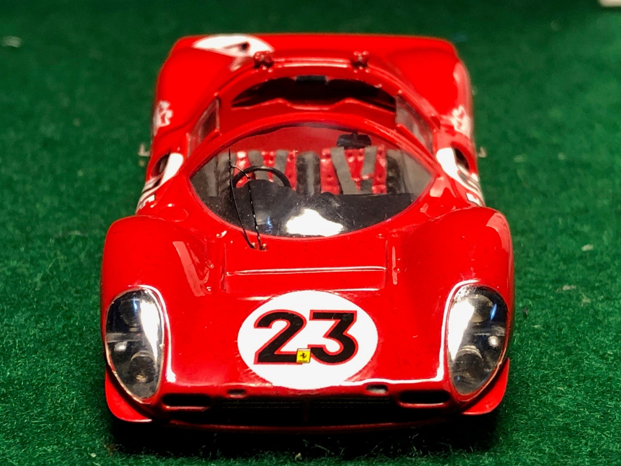 Ferrari 330 P4 N 23 Spider 1st 24 Hrs of Daytona 1967, by Jouef 1:43 (3025)