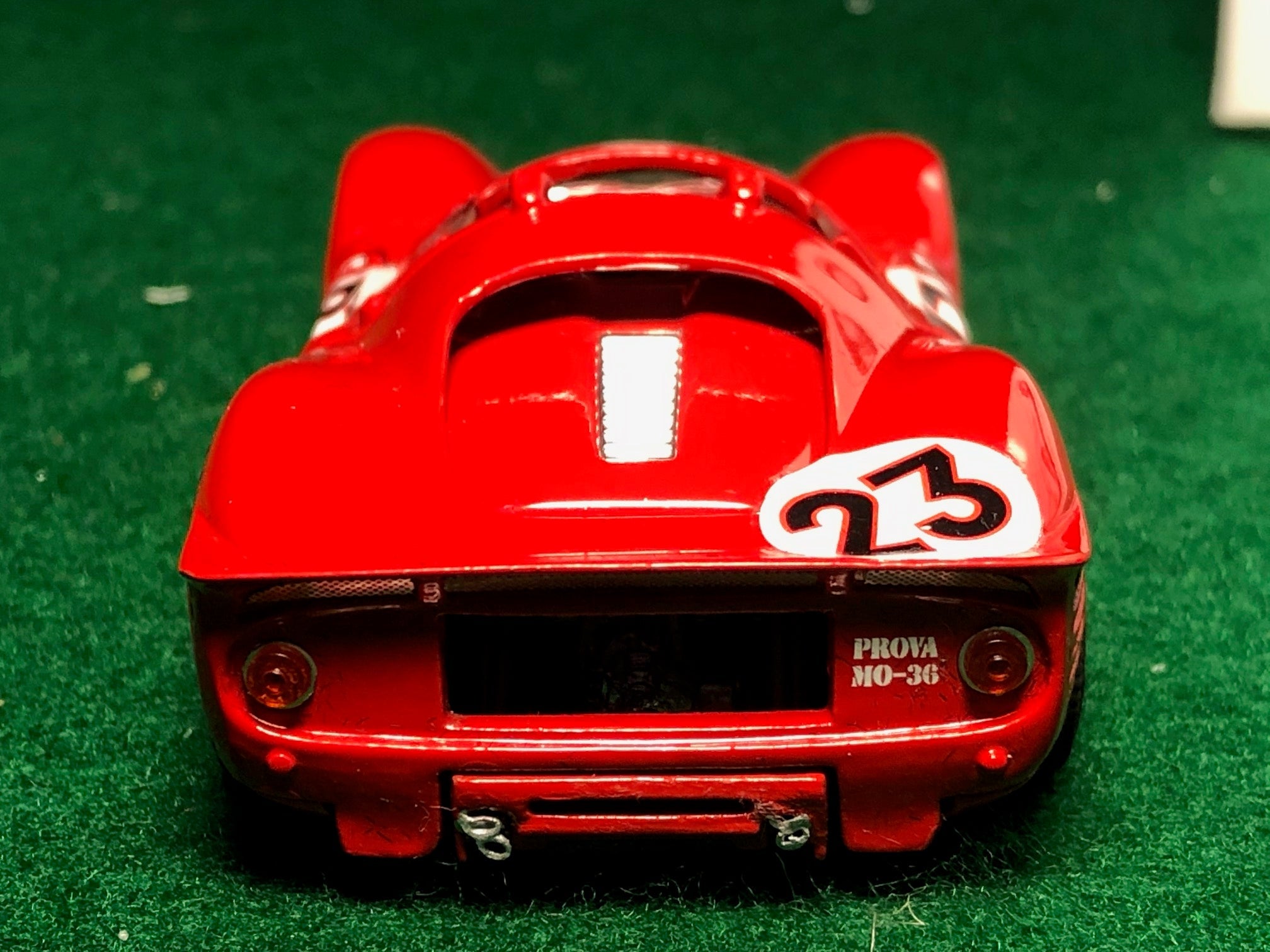Ferrari 330 P4 N 23 Spider 1st 24 Hrs of Daytona 1967, by Jouef 1:43 (3025)
