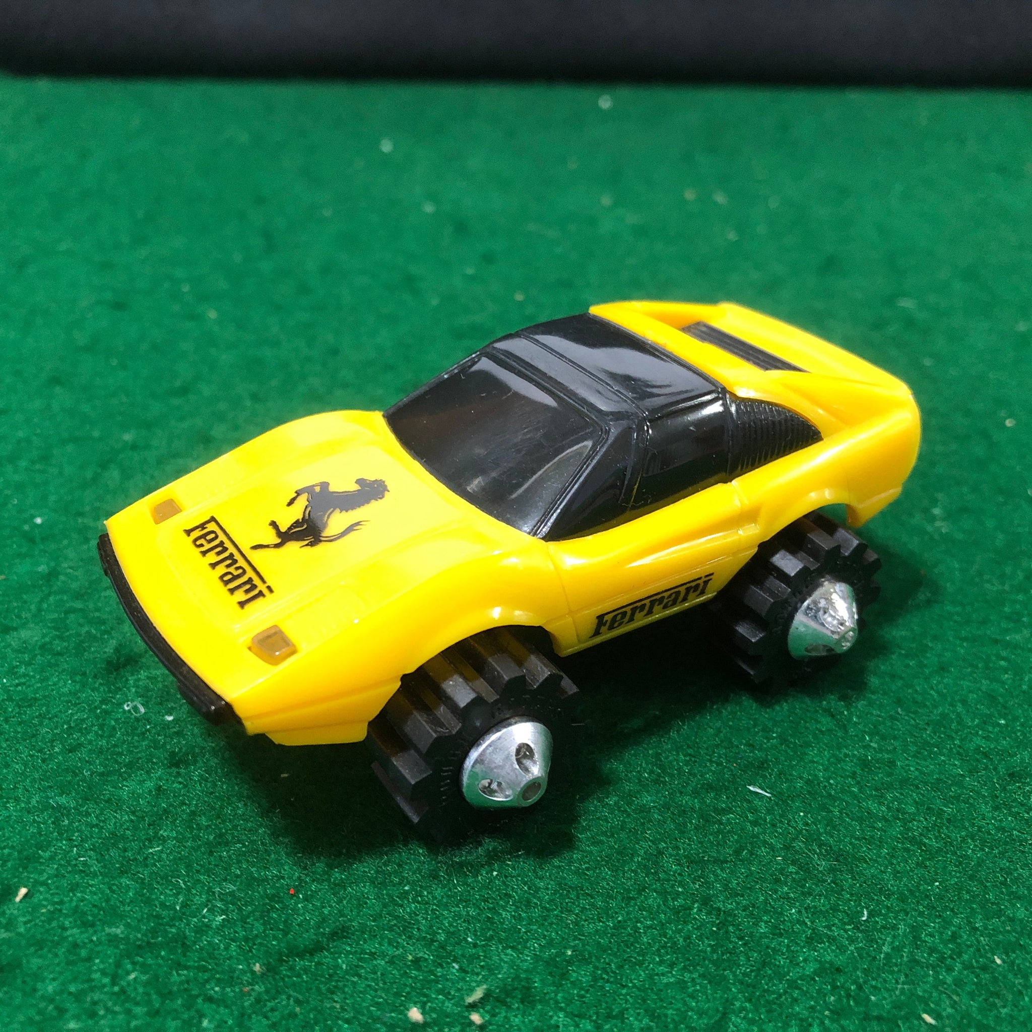 Ferrari 308 GTB Yellow Rough Riders Motorized & Headlights by LJN
