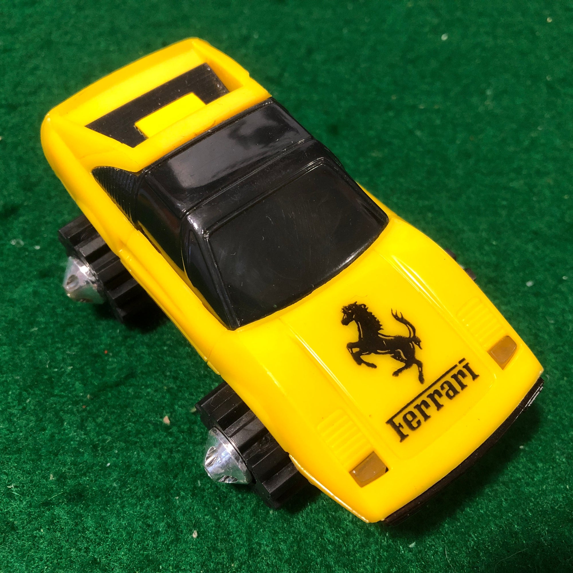 Ferrari 308 GTB Yellow Rough Riders Motorized & Headlights by LJN