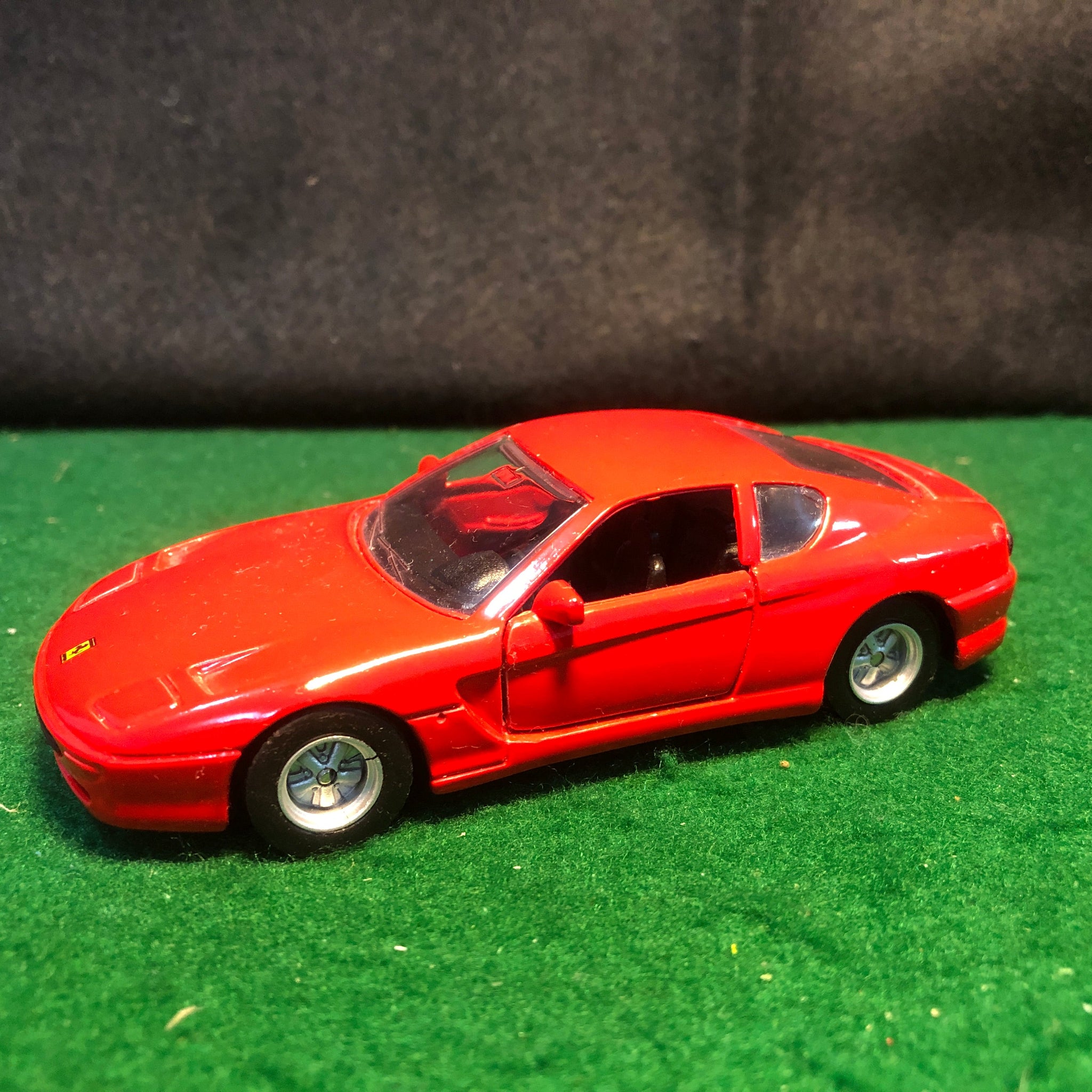 Ferrari 456 GT 2+2 Red by Maisto 1:39 Motorized (21008)(No box)