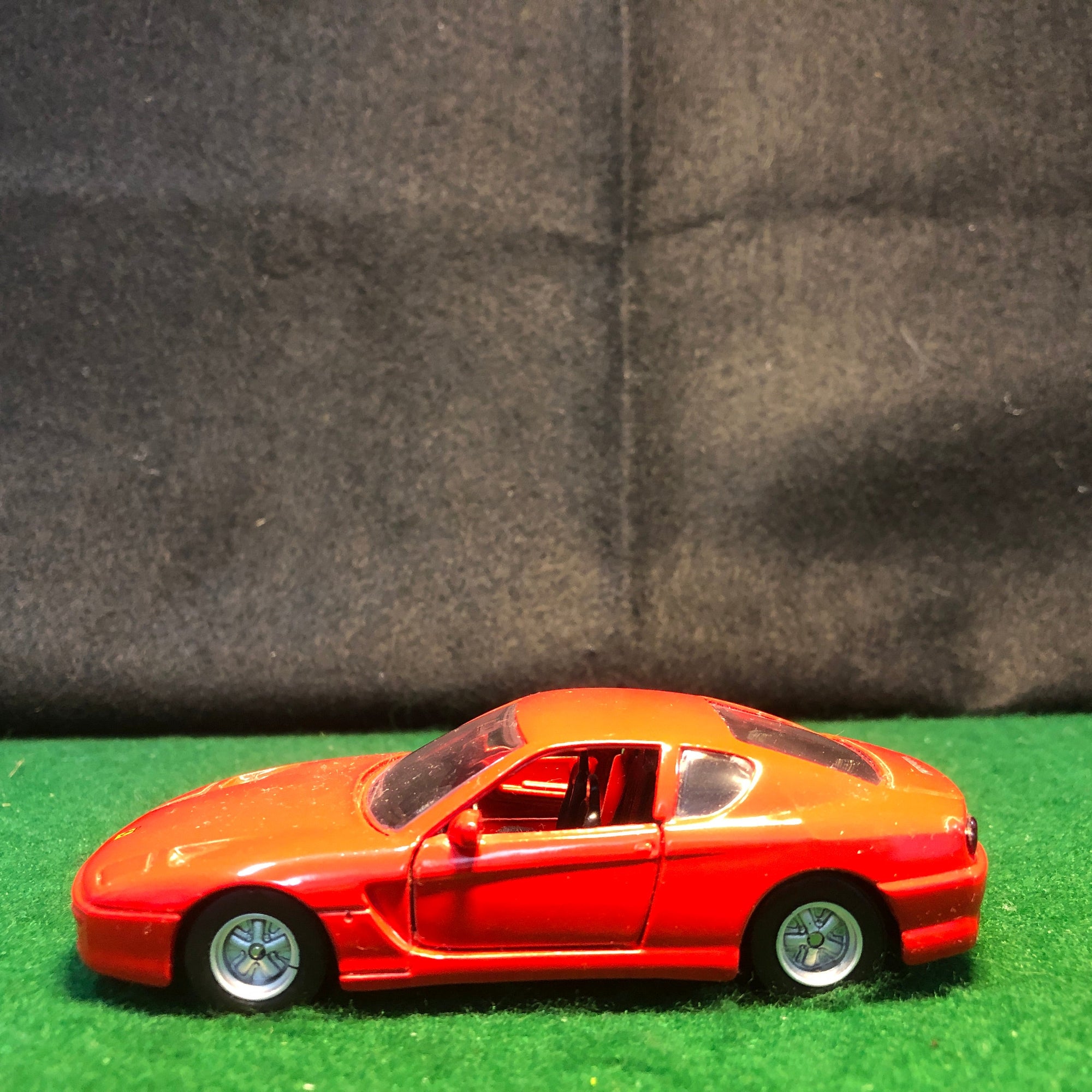 Ferrari 456 GT 2+2 Red by Maisto 1:39 Motorized (21008)(No box)