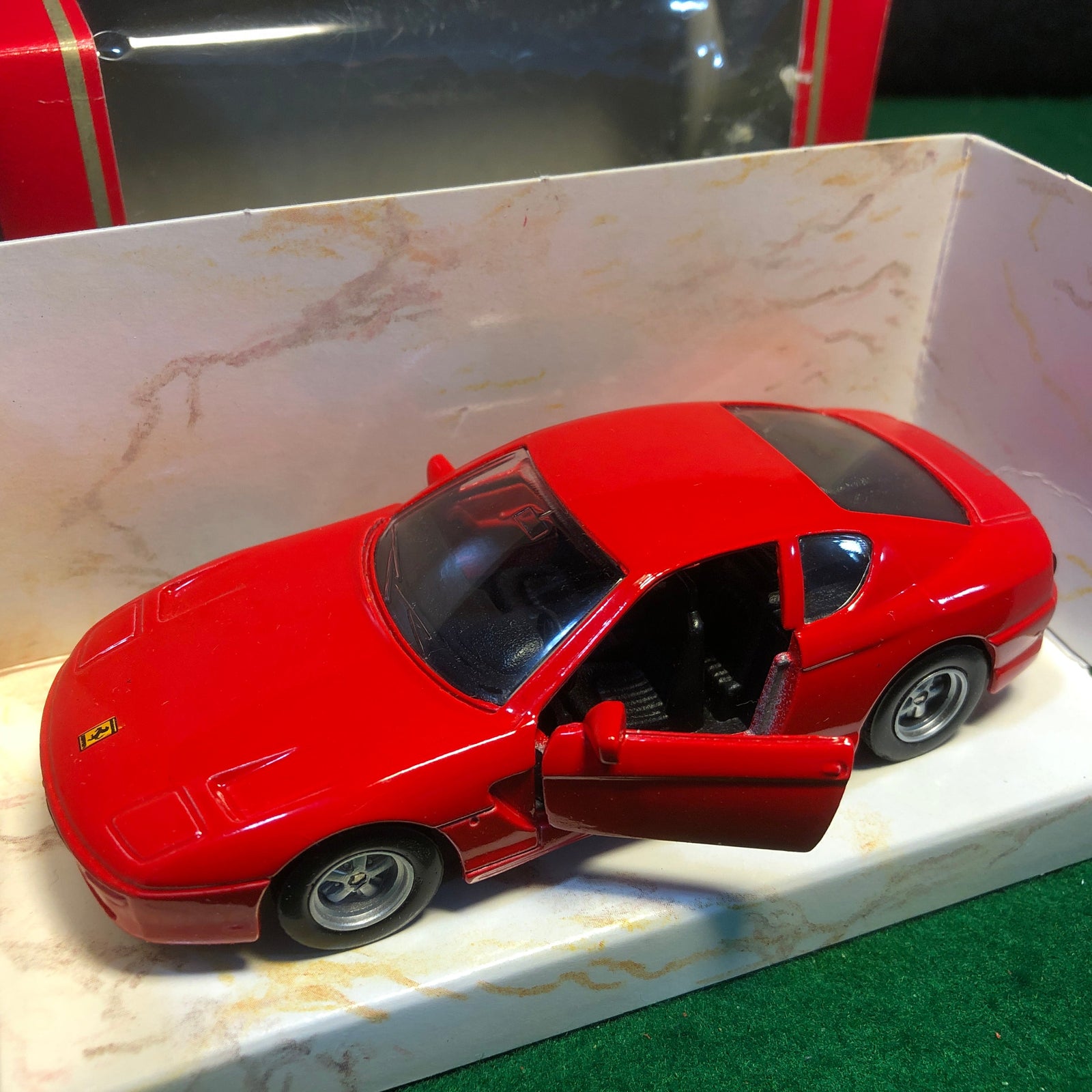Ferrari 456 GT 2+2 Red by Maisto 1:39 Motorized (21008)