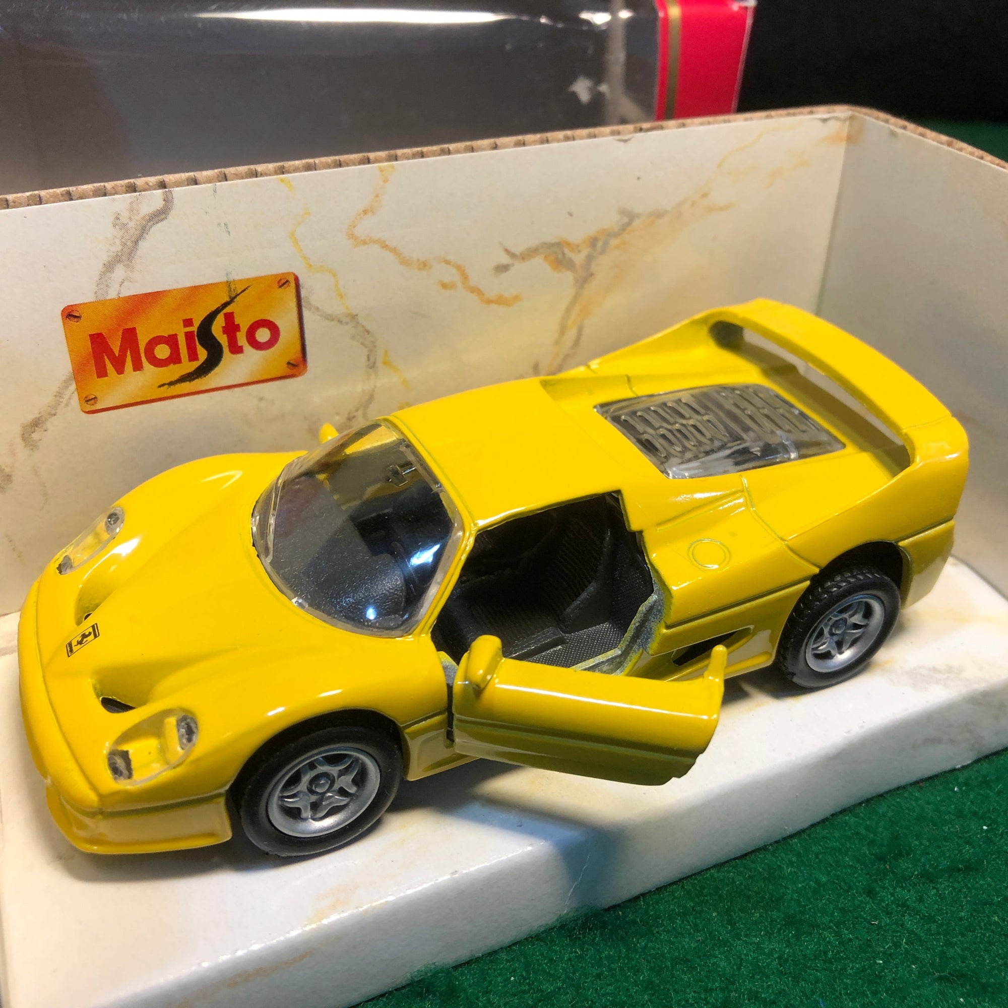 Ferrari F50 GT Yellow by Maisto 1:39 (21008)