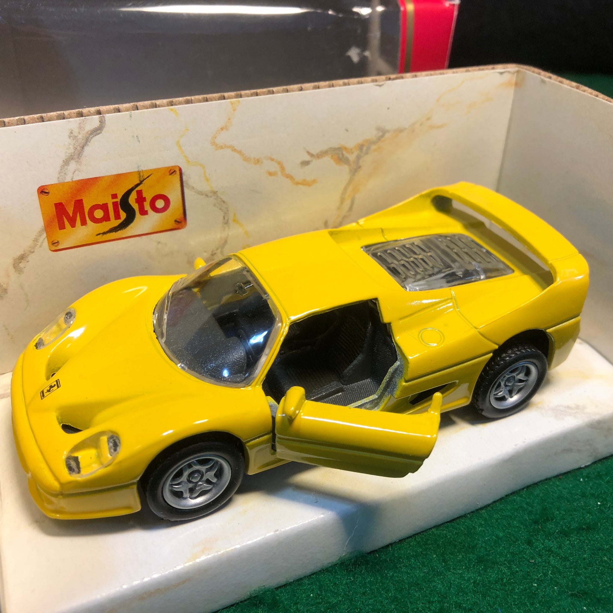 Ferrari F50 GT Yellow by Maisto 1:39 (21008)
