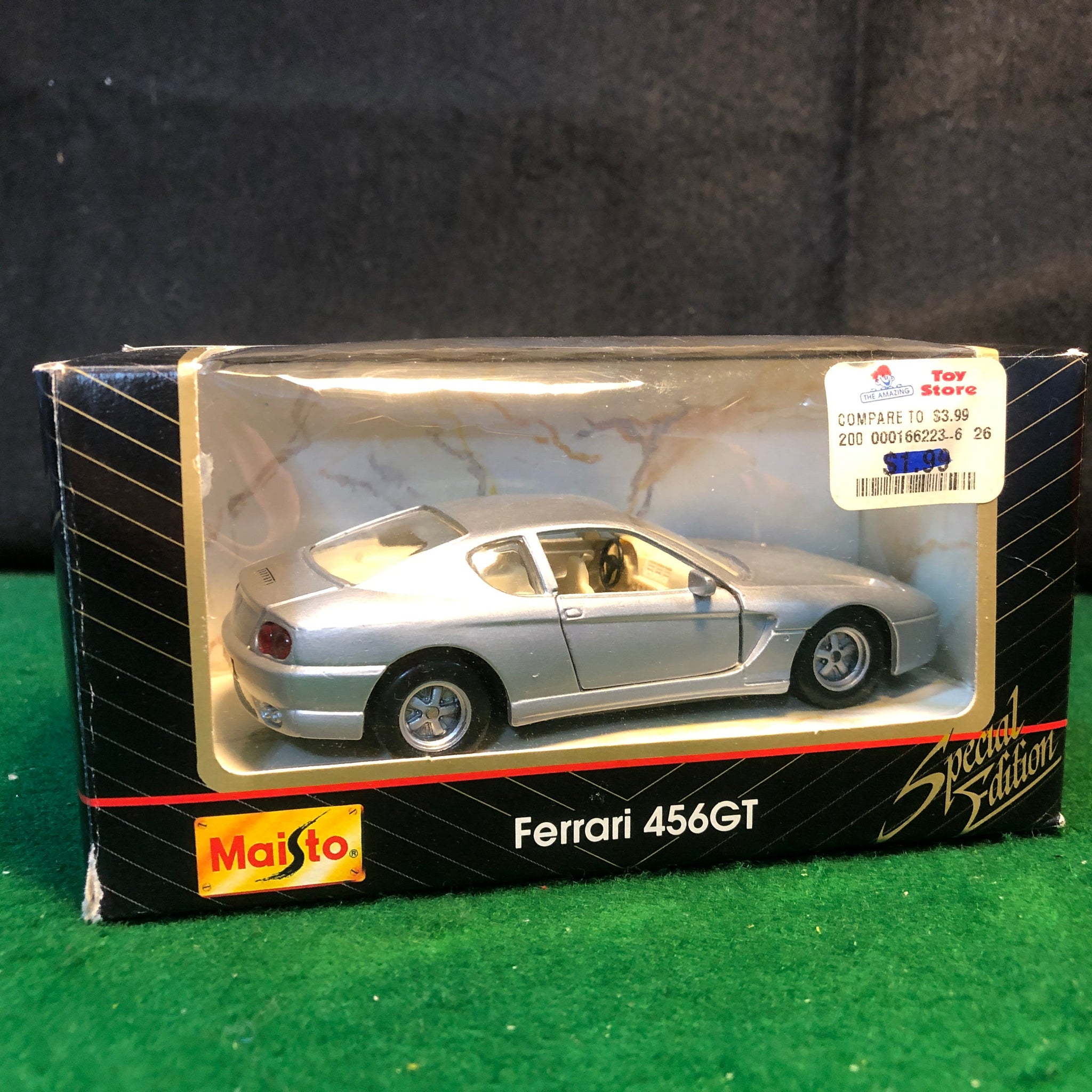Ferrari 456 GT 2+2 Gray by Maisto 1:39 (21320)