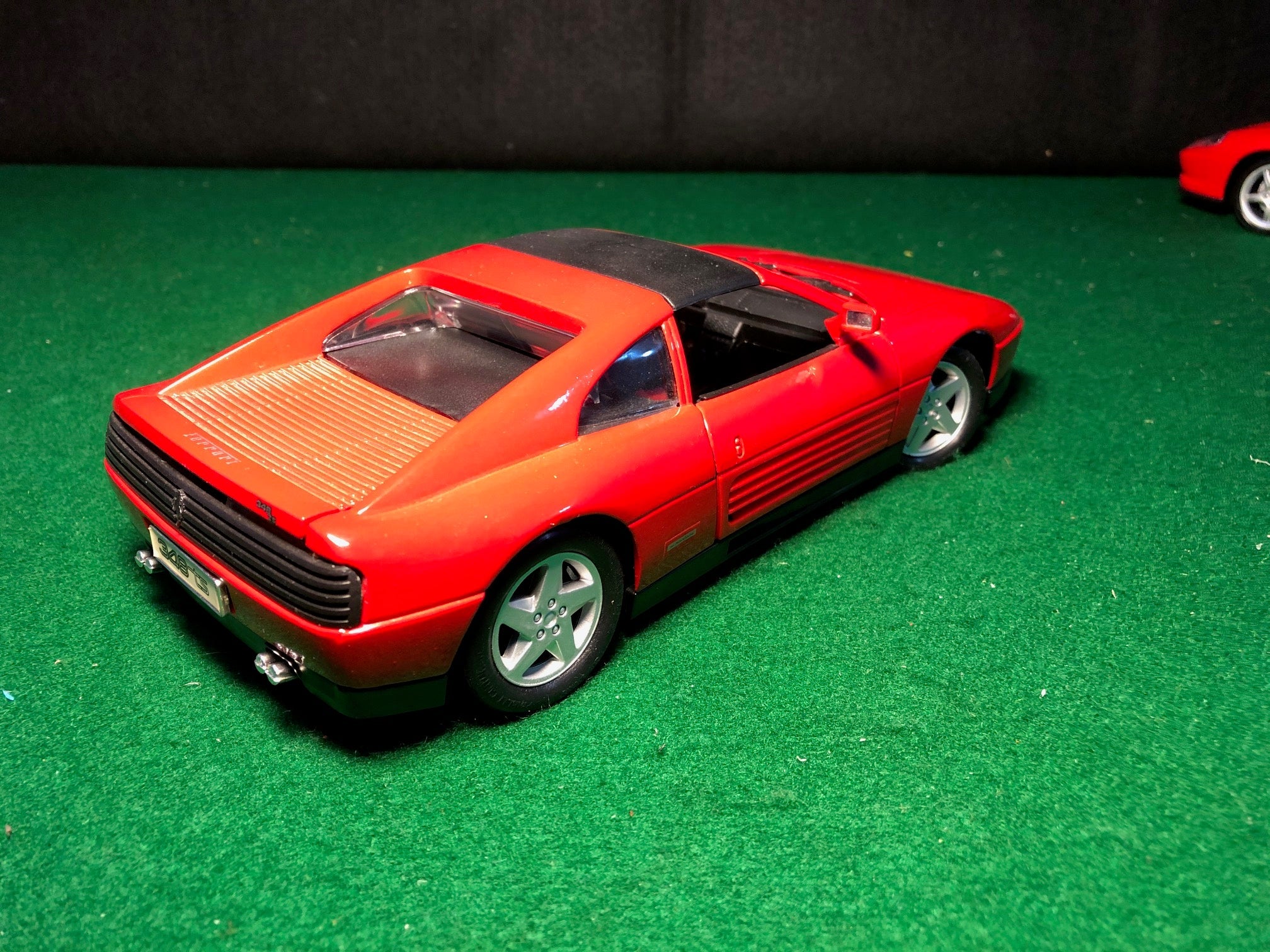 Ferrari 348 ts Red by Maisto 1:18 (28544)(No box)