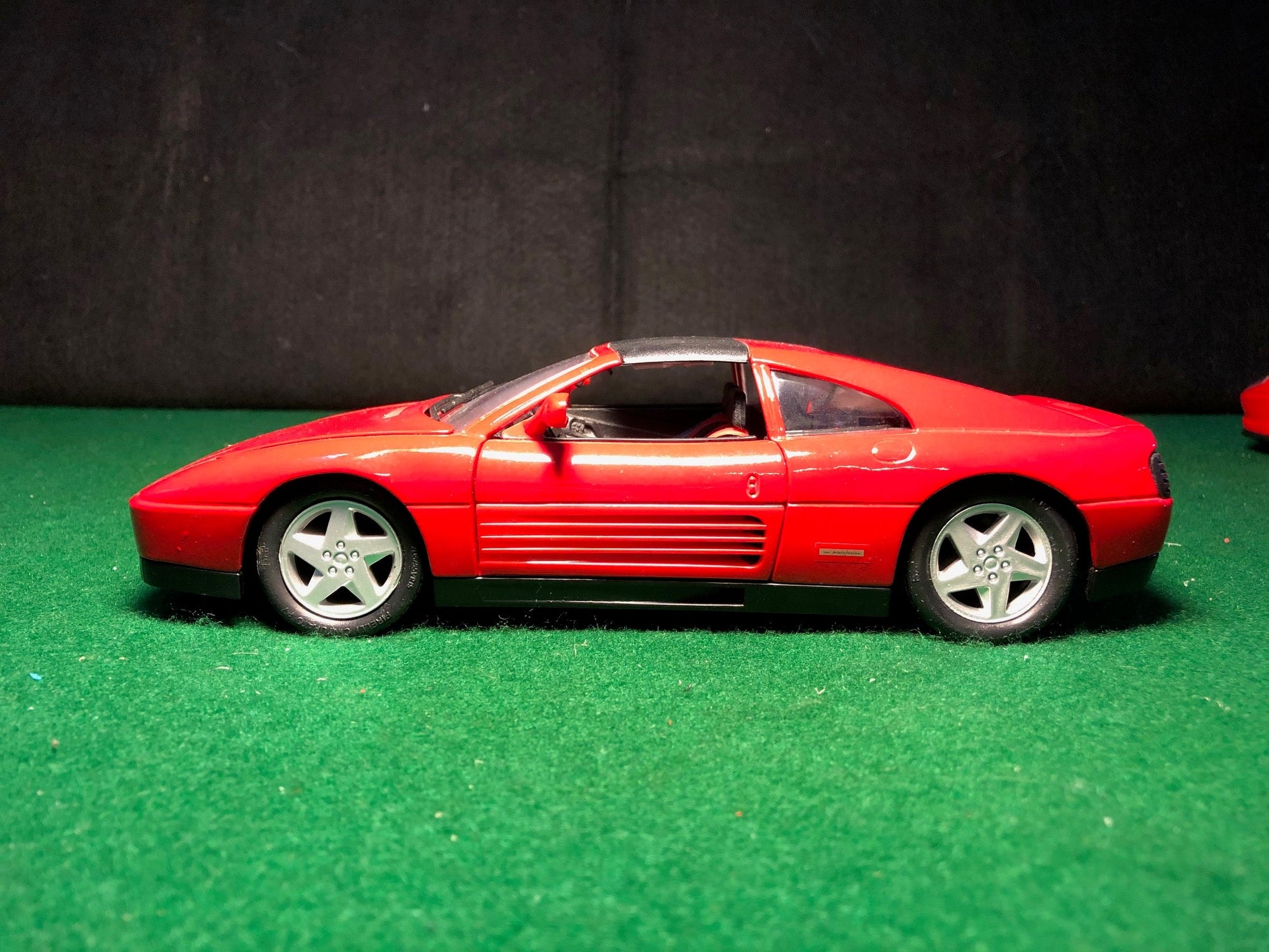 Ferrari 348 ts Red by Maisto 1:18 (28544)(No box)